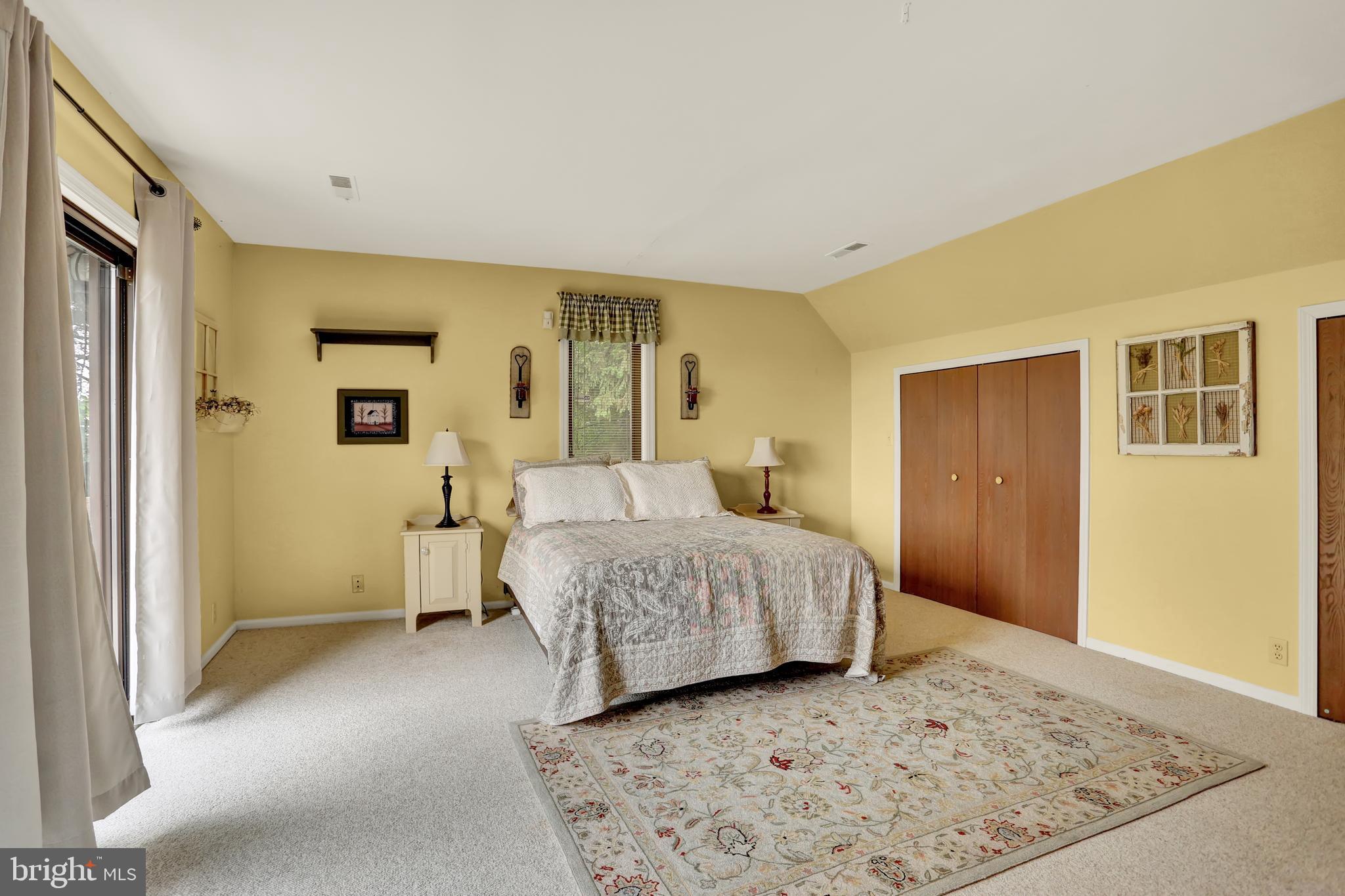 OWL HILL TERRACE - Residential