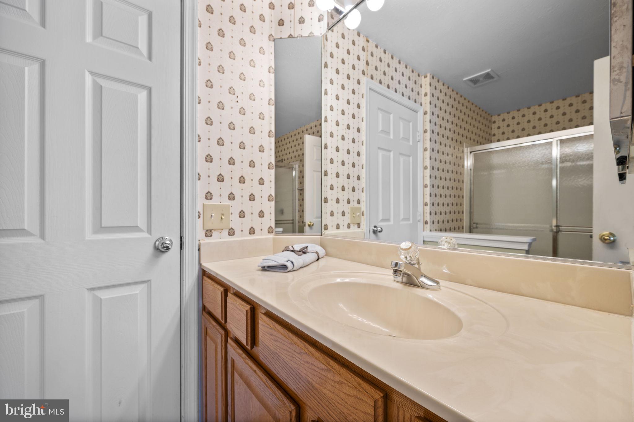 VILLAGE OF LONG REACH - Residential