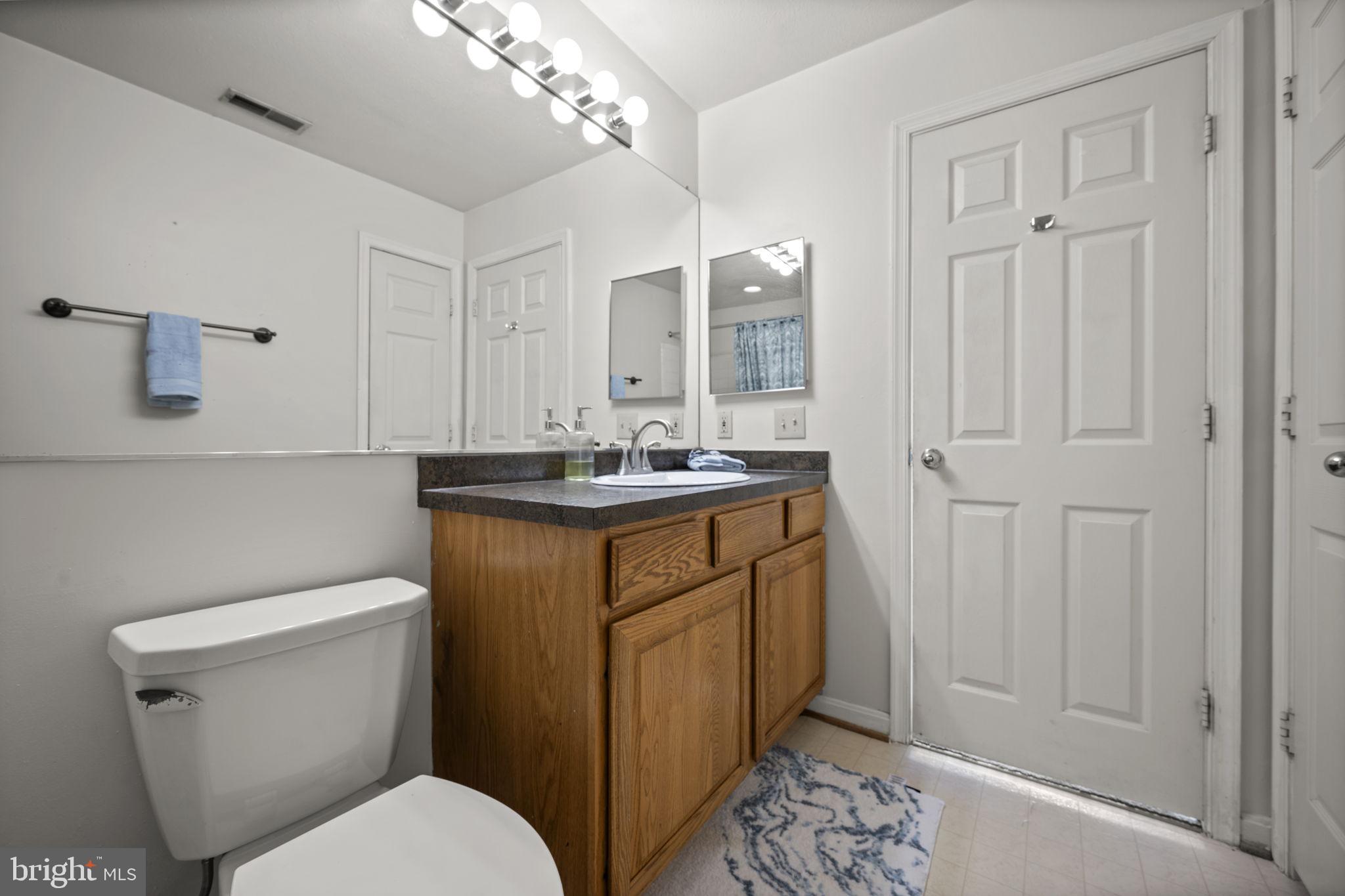 VILLAGE OF LONG REACH - Residential