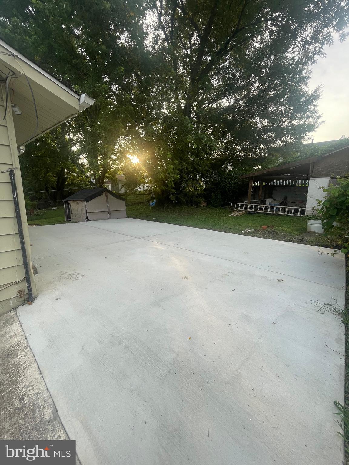 PEPPER MILL VILLAGE - Residential