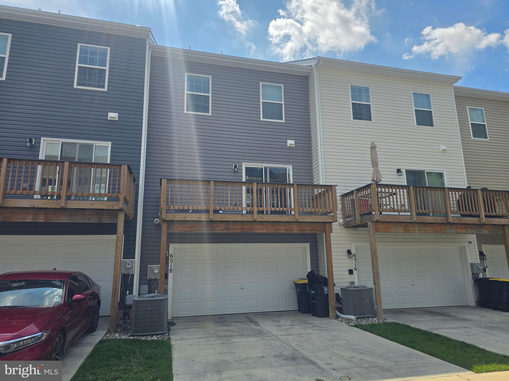 WOODYARD - Residential Lease