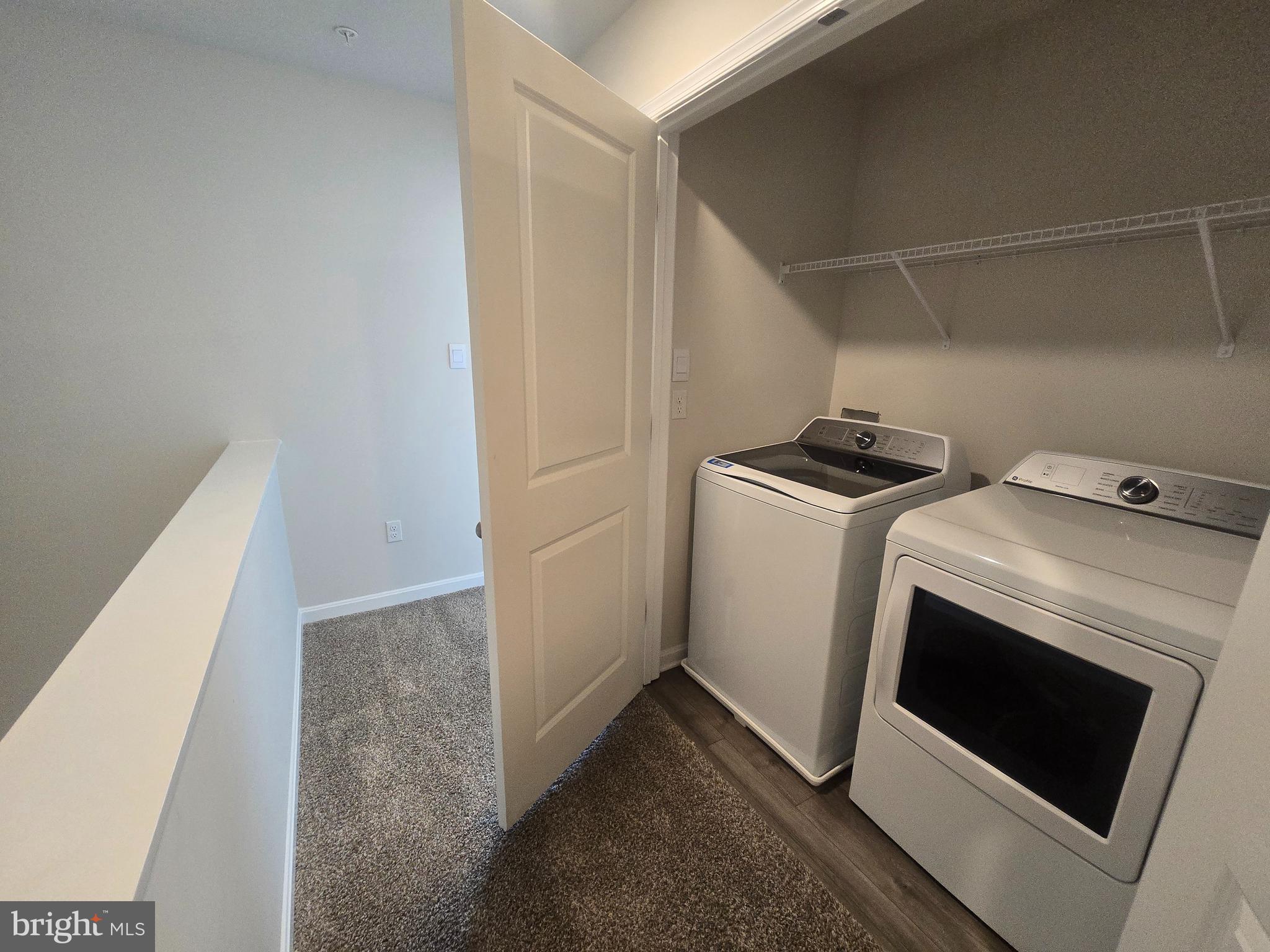 WOODYARD - Residential Lease