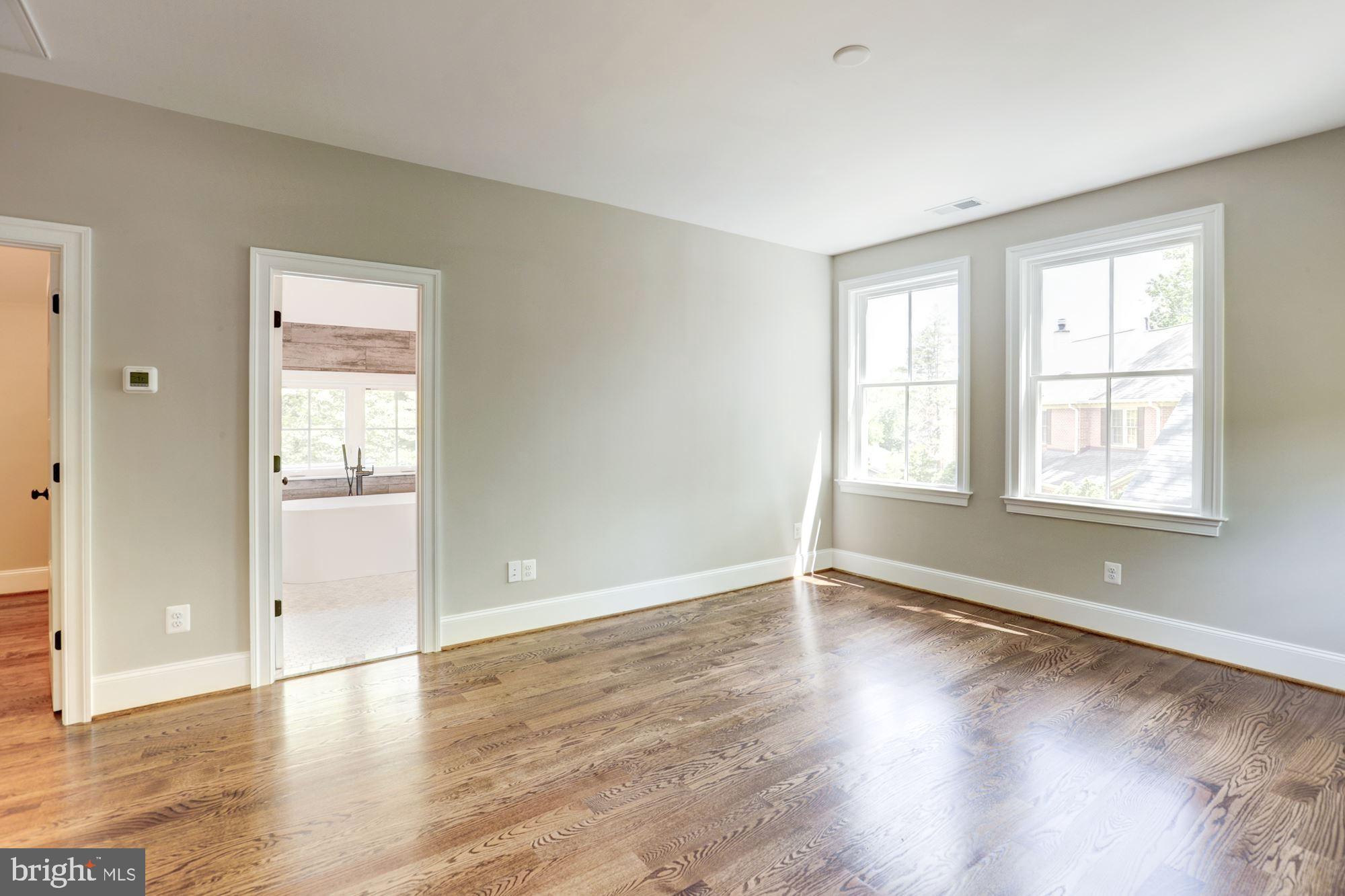 FALLS PARK - Residential