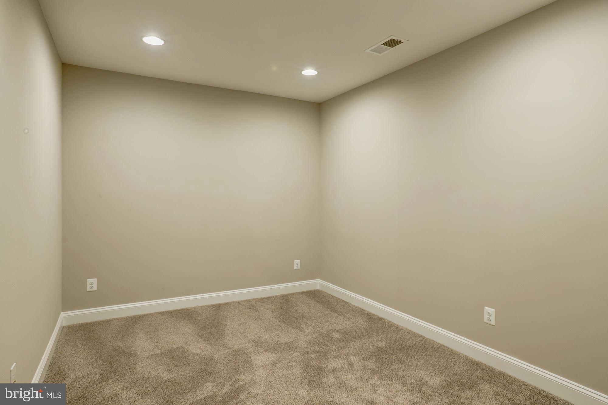 FALLS PARK - Residential