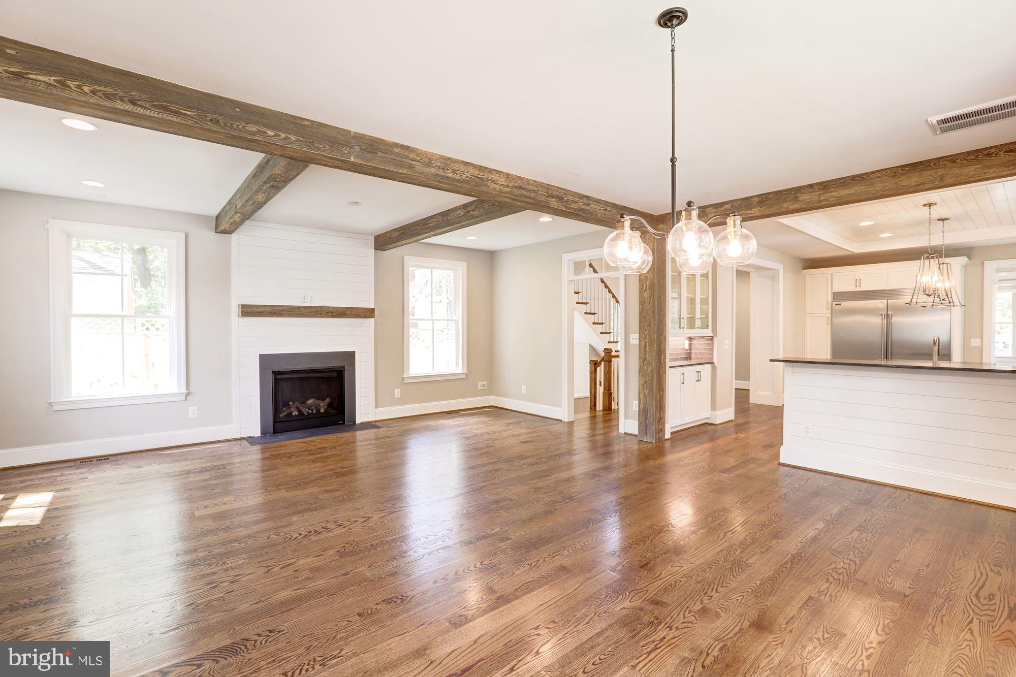 FALLS PARK - Residential