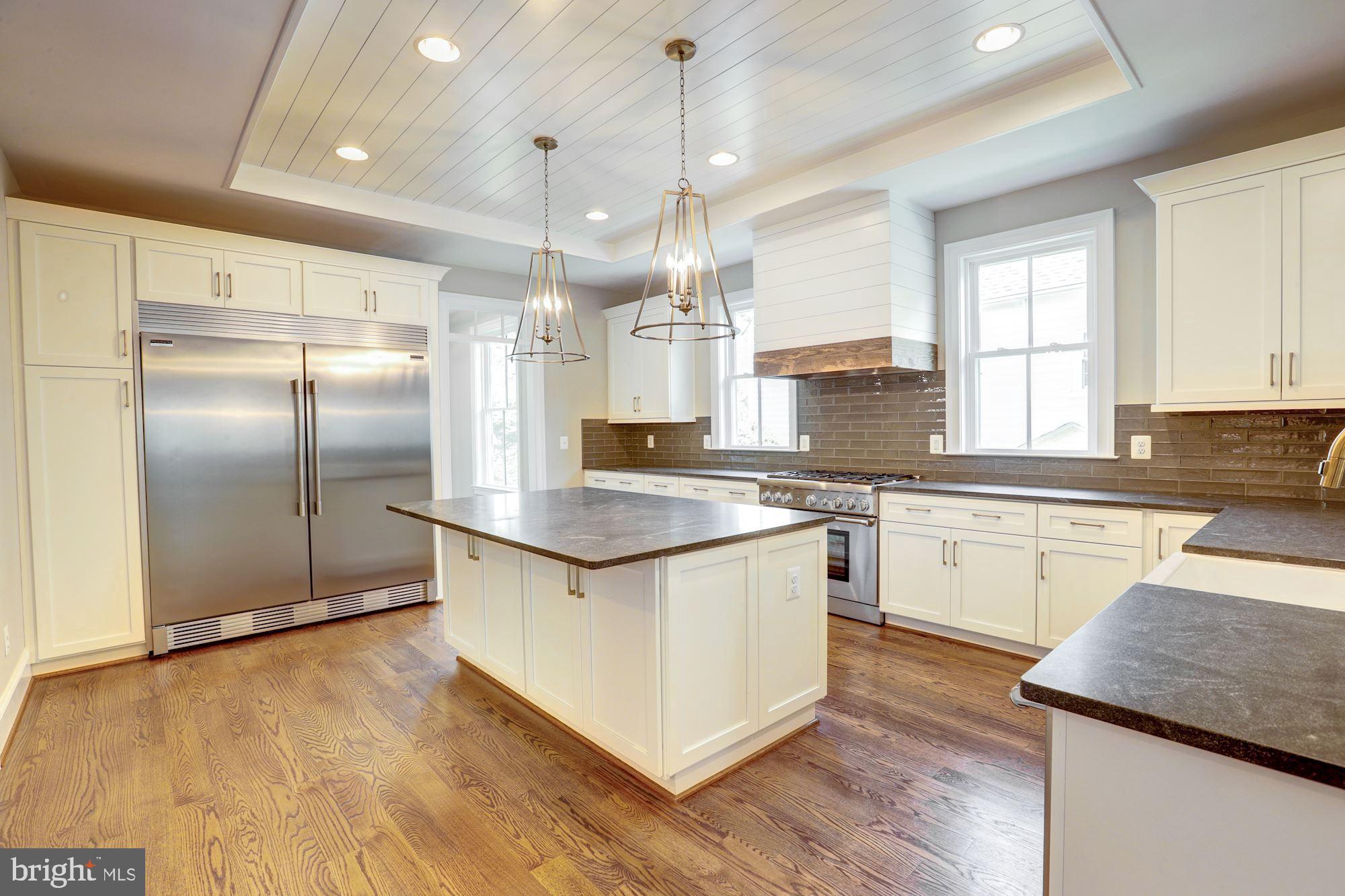 FALLS PARK - Residential