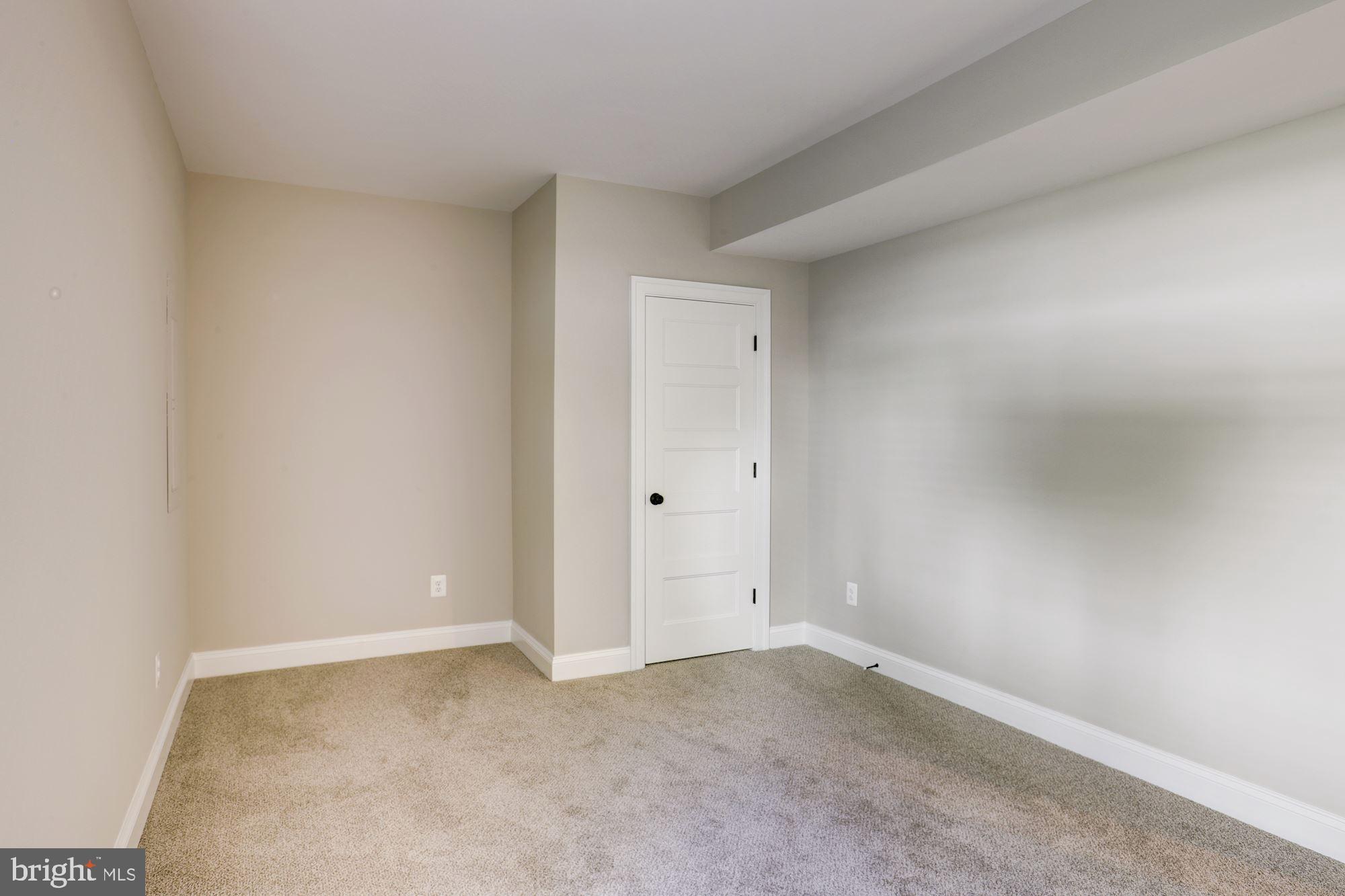 FALLS PARK - Residential