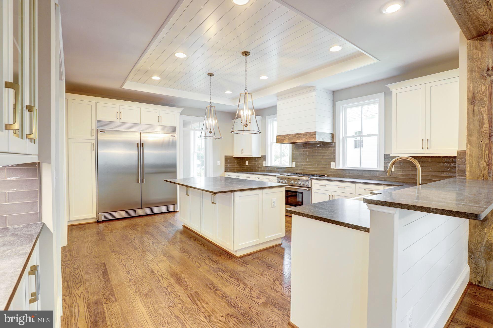 FALLS PARK - Residential