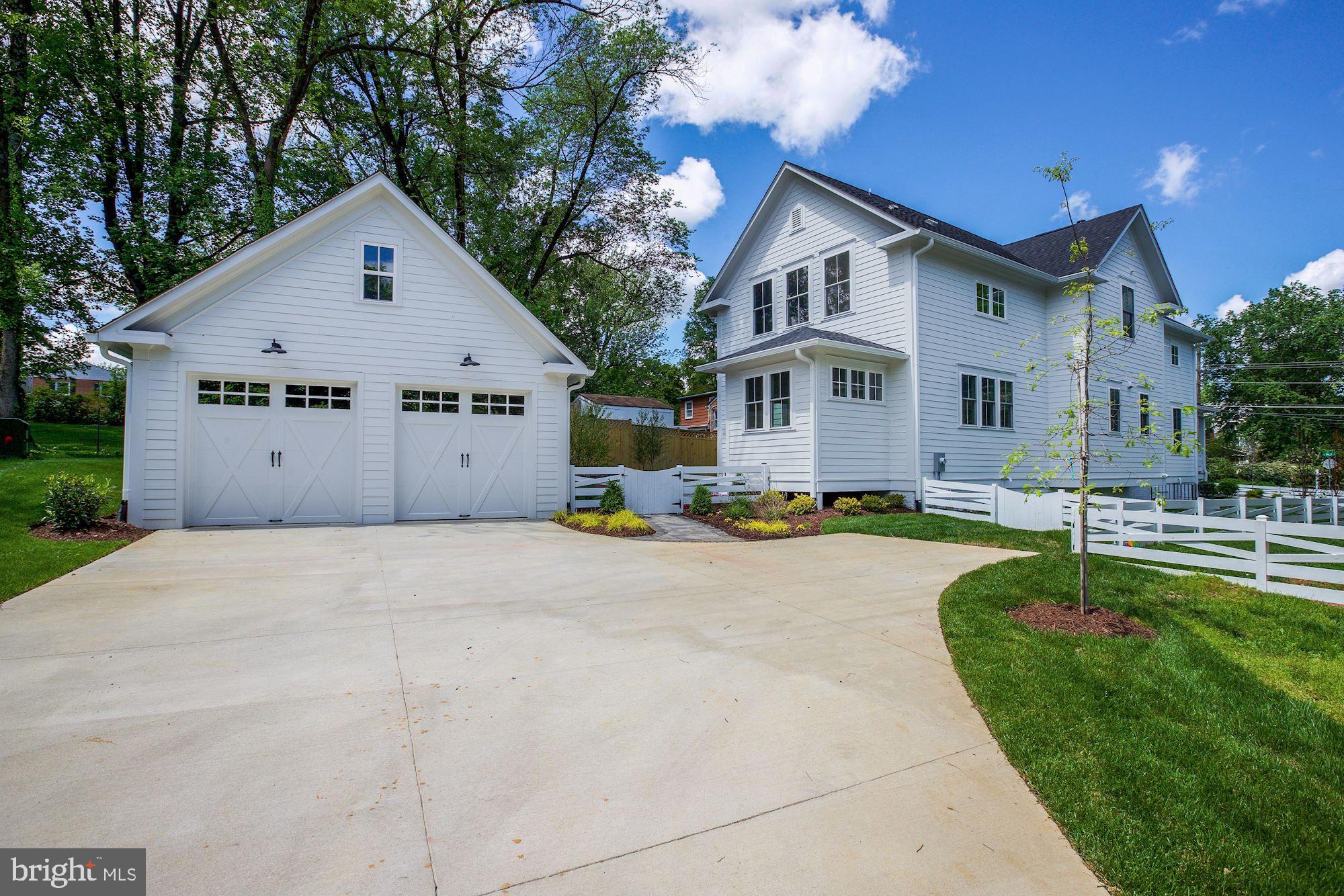 FALLS PARK - Residential