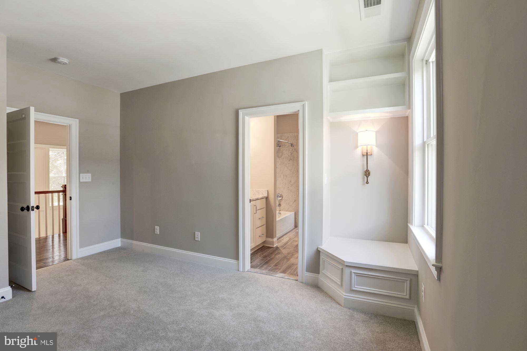 FALLS PARK - Residential