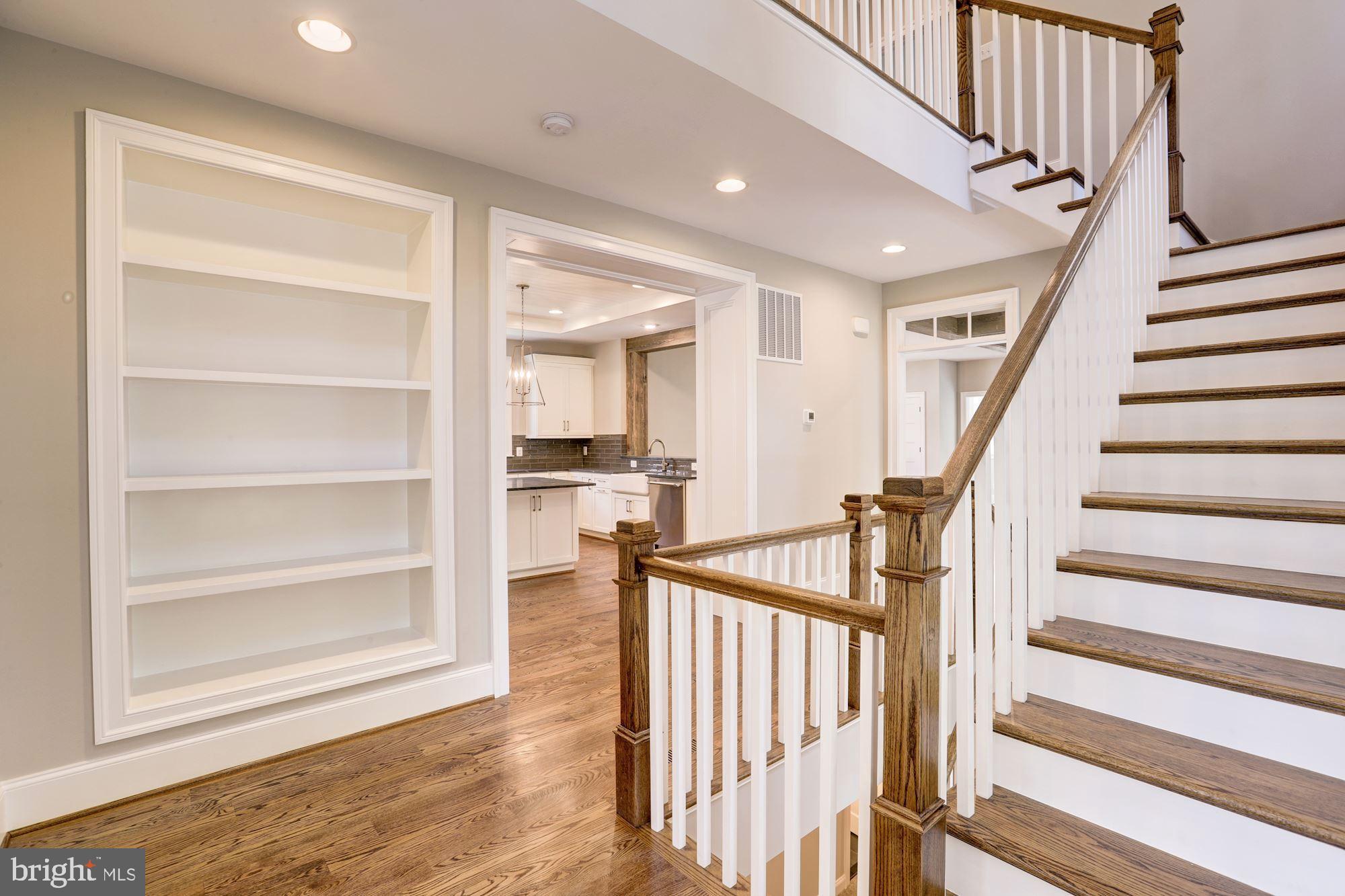 FALLS PARK - Residential