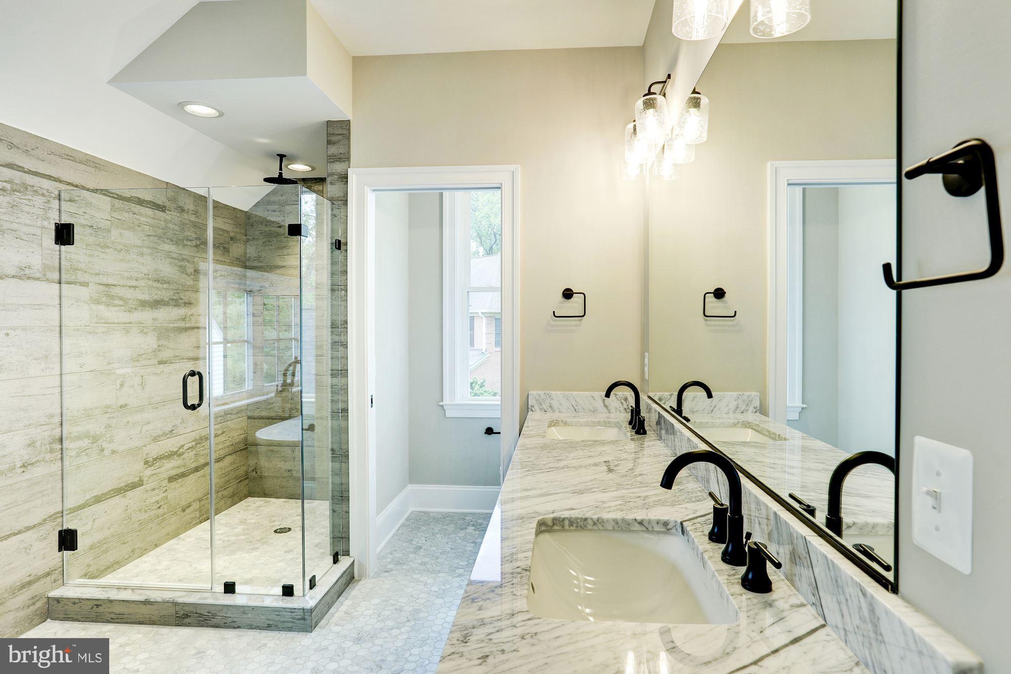 FALLS PARK - Residential