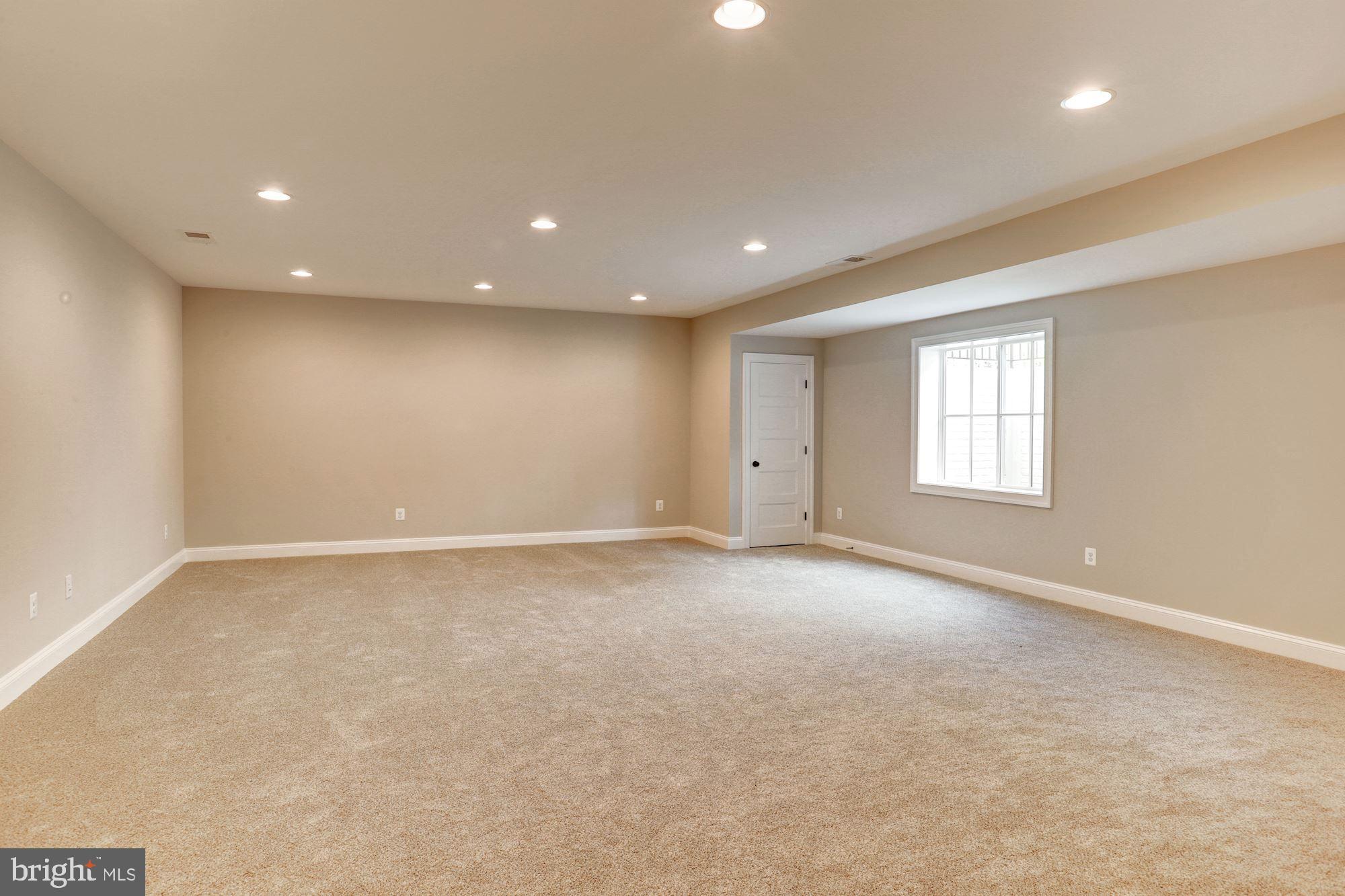 FALLS PARK - Residential