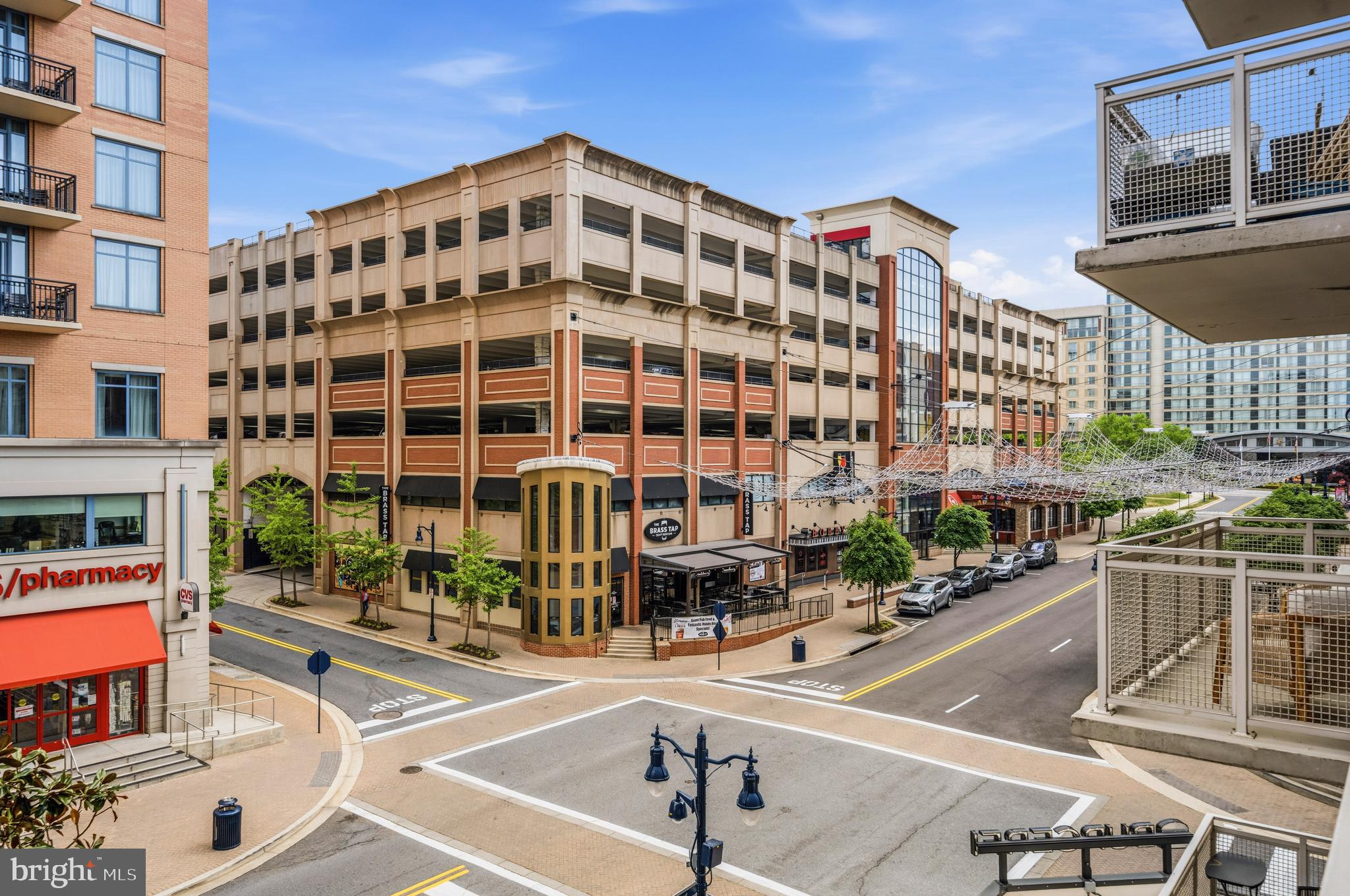 NATIONAL HARBOR - Residential
