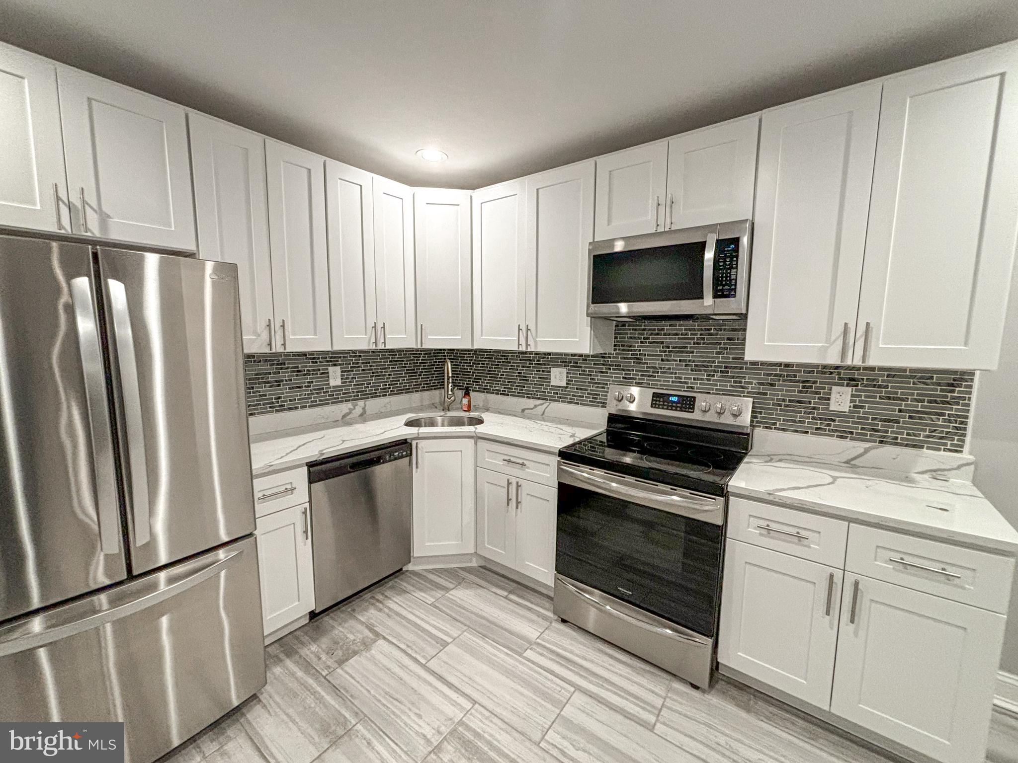 GRADUATE HOSPITAL - Residential Lease