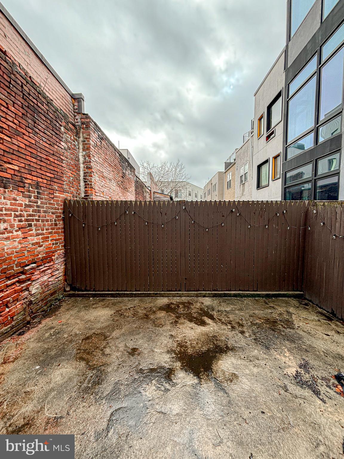 GRADUATE HOSPITAL - Residential Lease