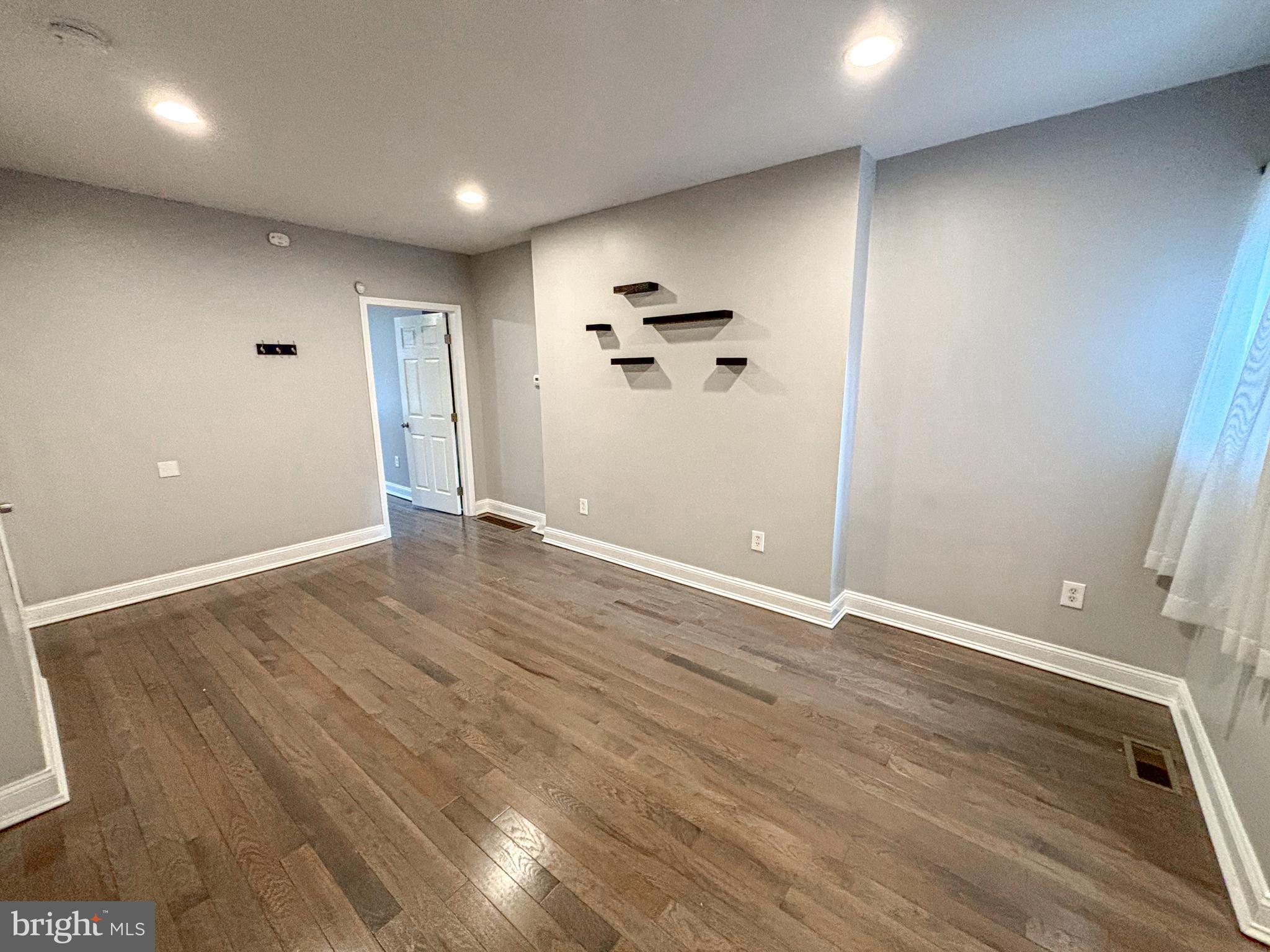 GRADUATE HOSPITAL - Residential Lease