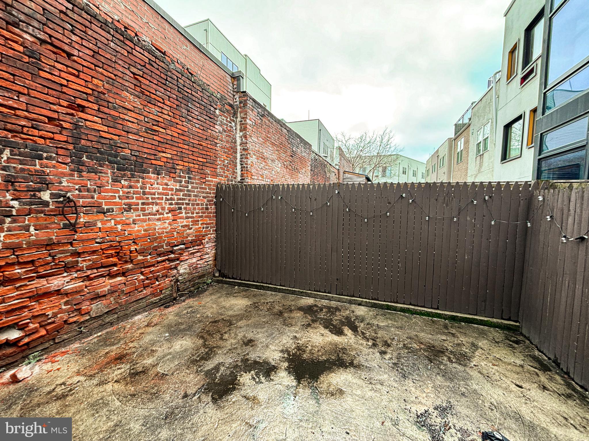 GRADUATE HOSPITAL - Residential Lease