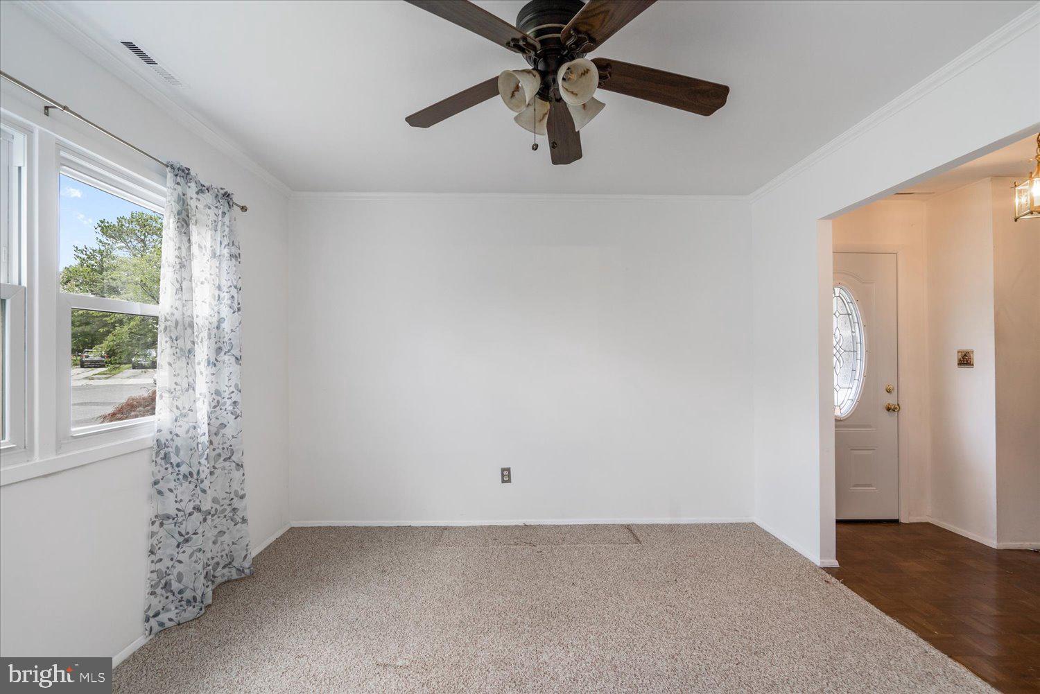 CHADWICK MANOR - Residential