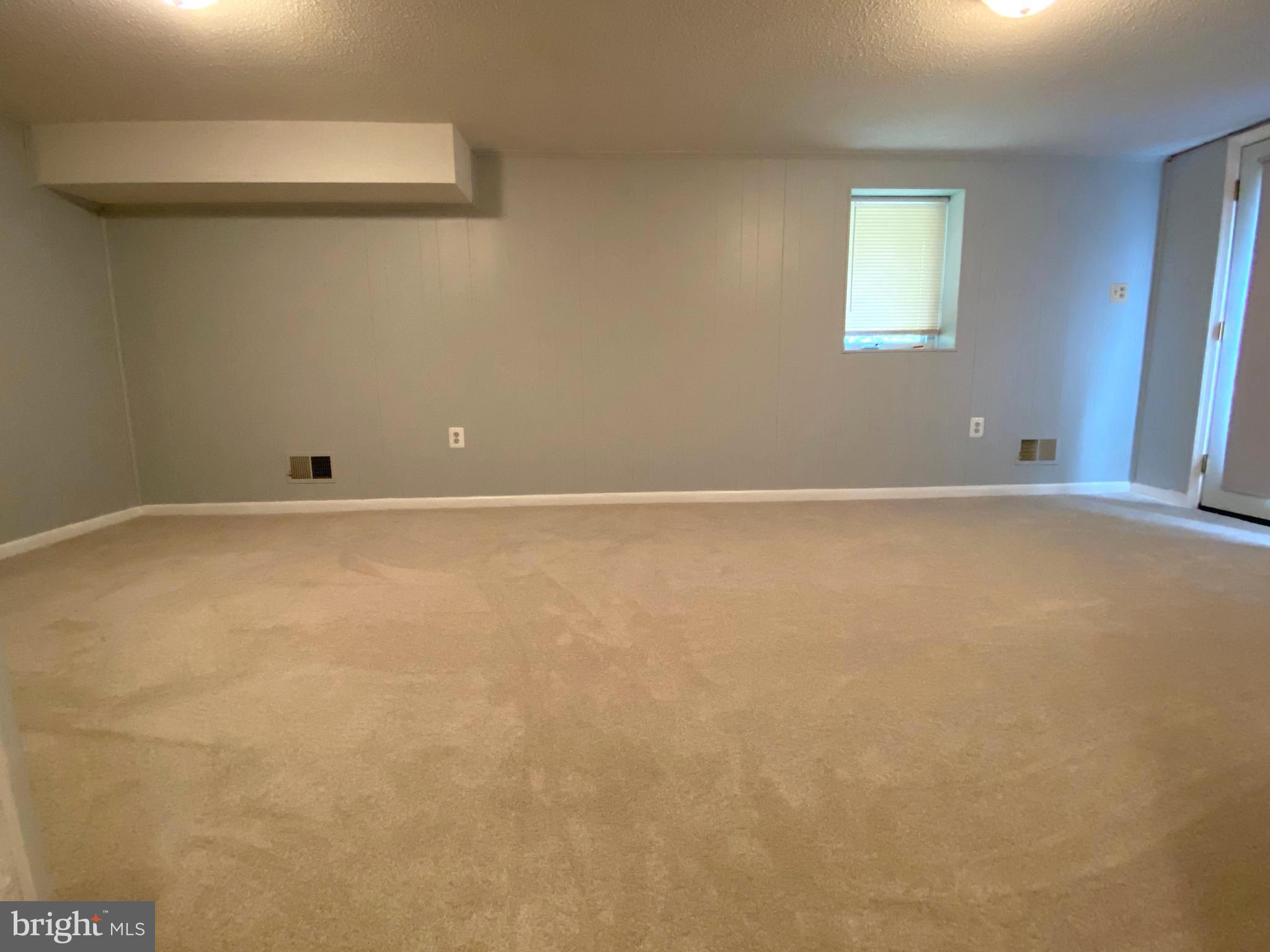 BURGUNDY VILLAGE - Residential Lease