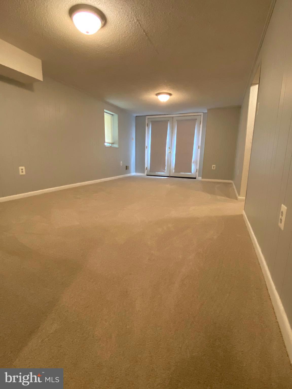 BURGUNDY VILLAGE - Residential Lease