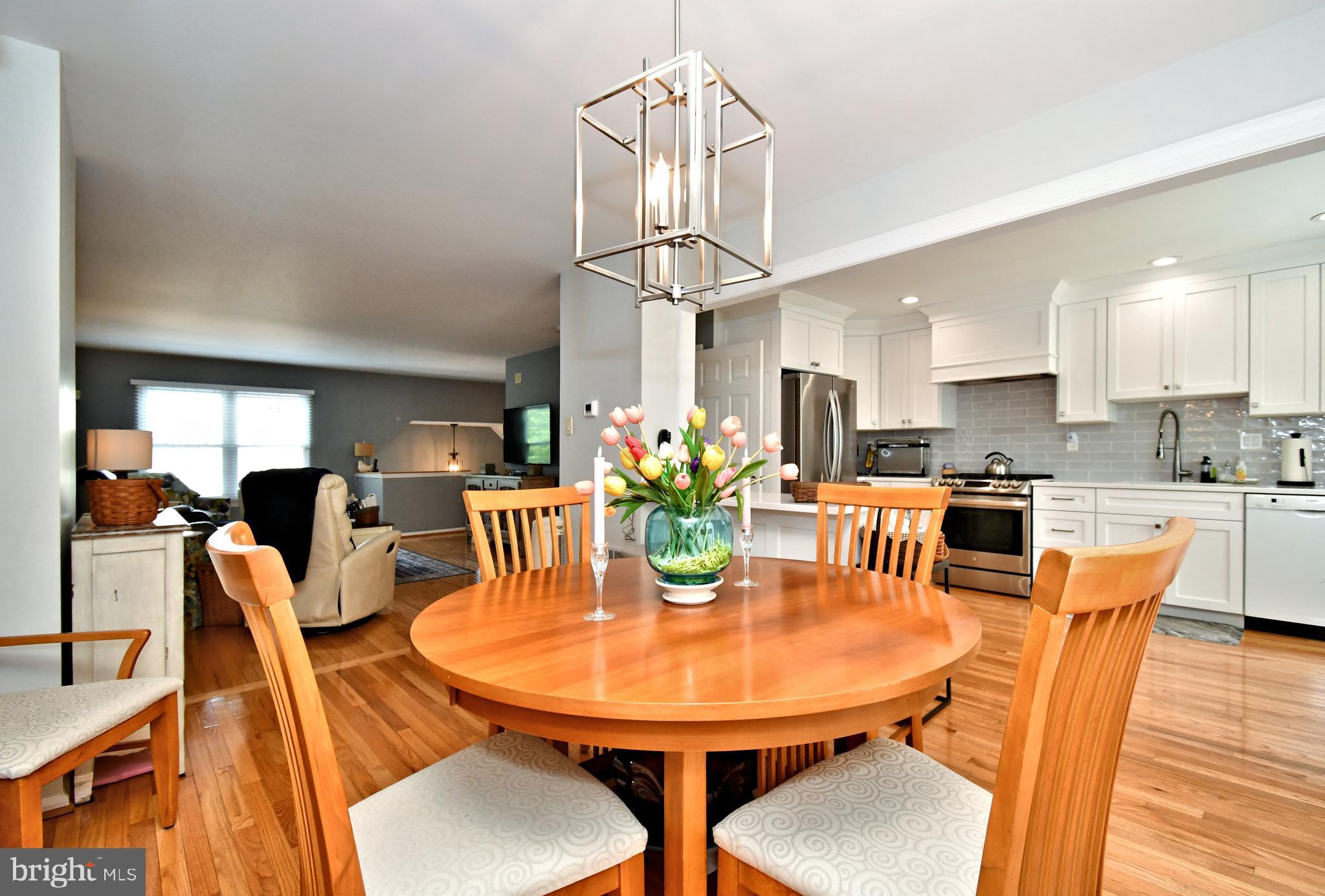 CLUB VIEW MANOR - Residential