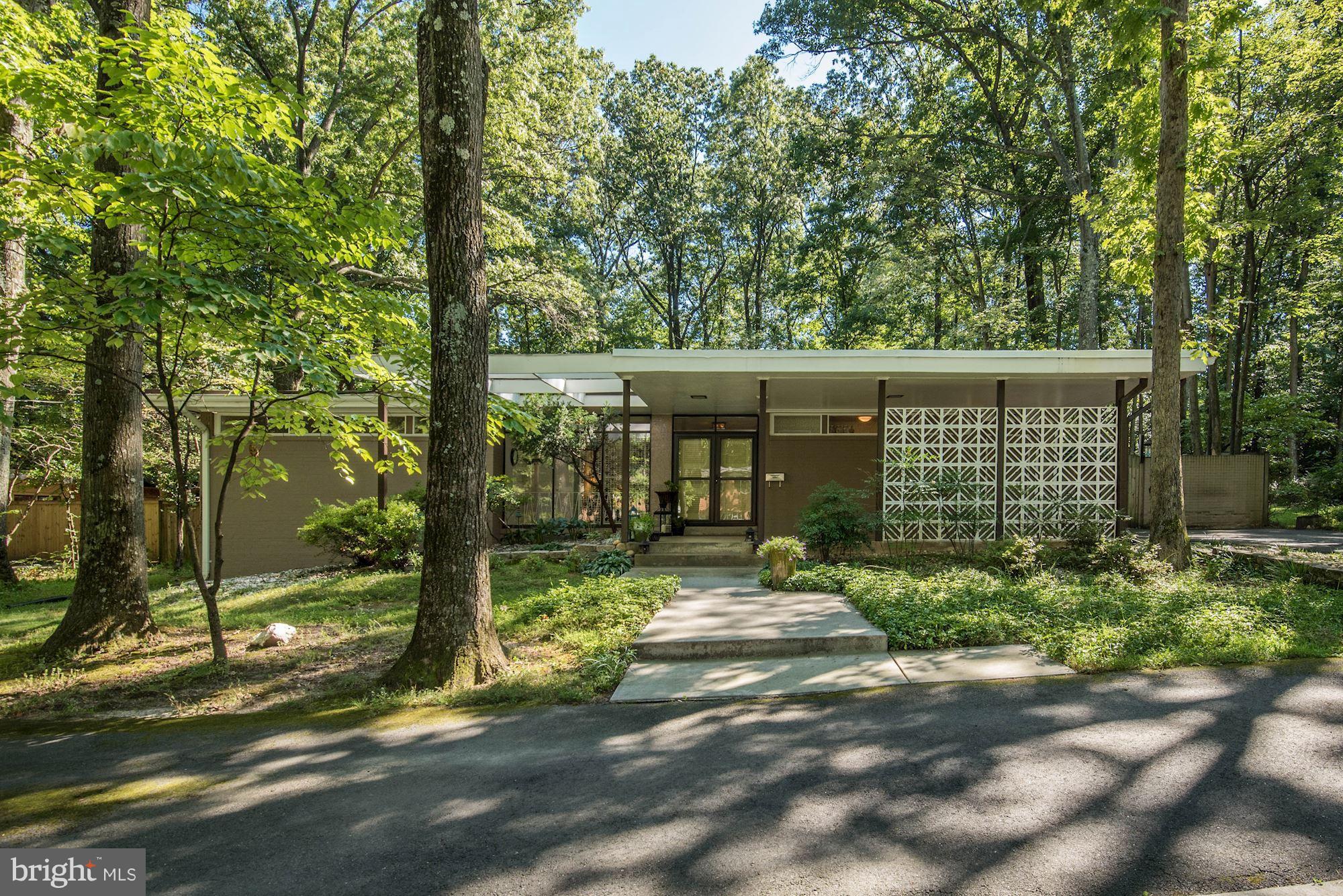 9203 SAINT MARKS PLACE