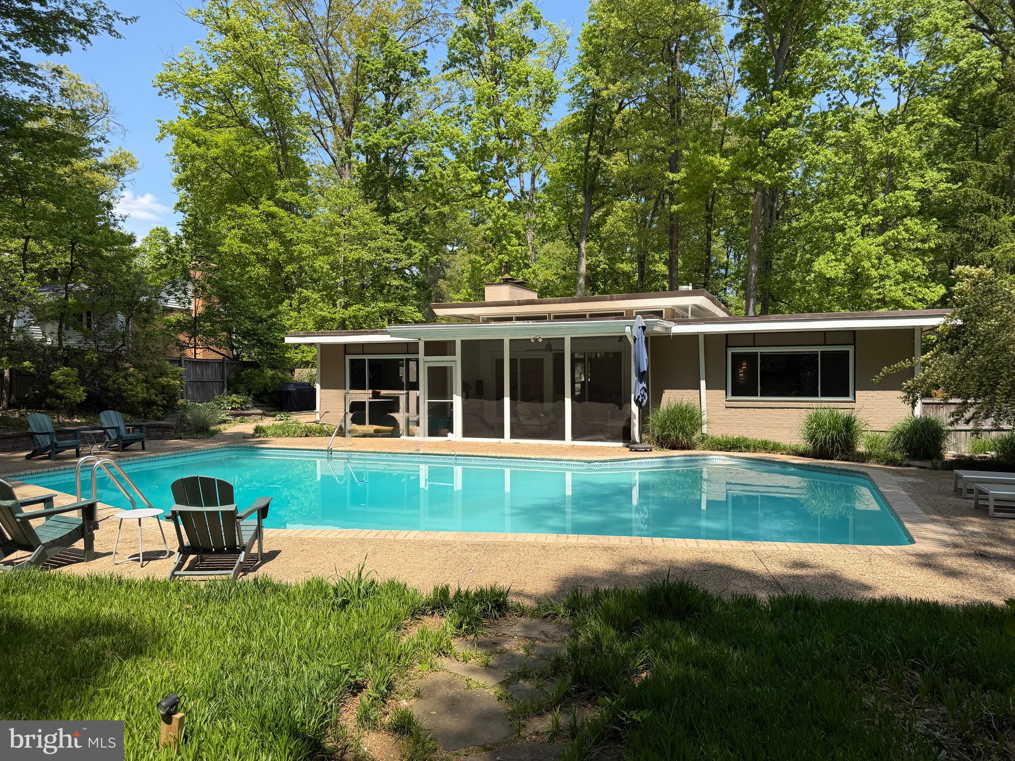 MANTUA - Residential
