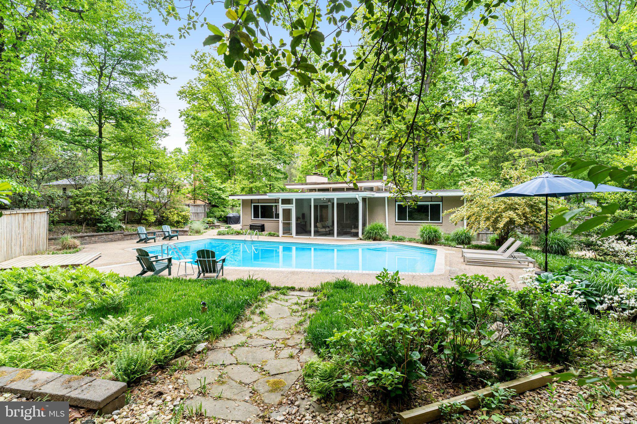 MANTUA - Residential