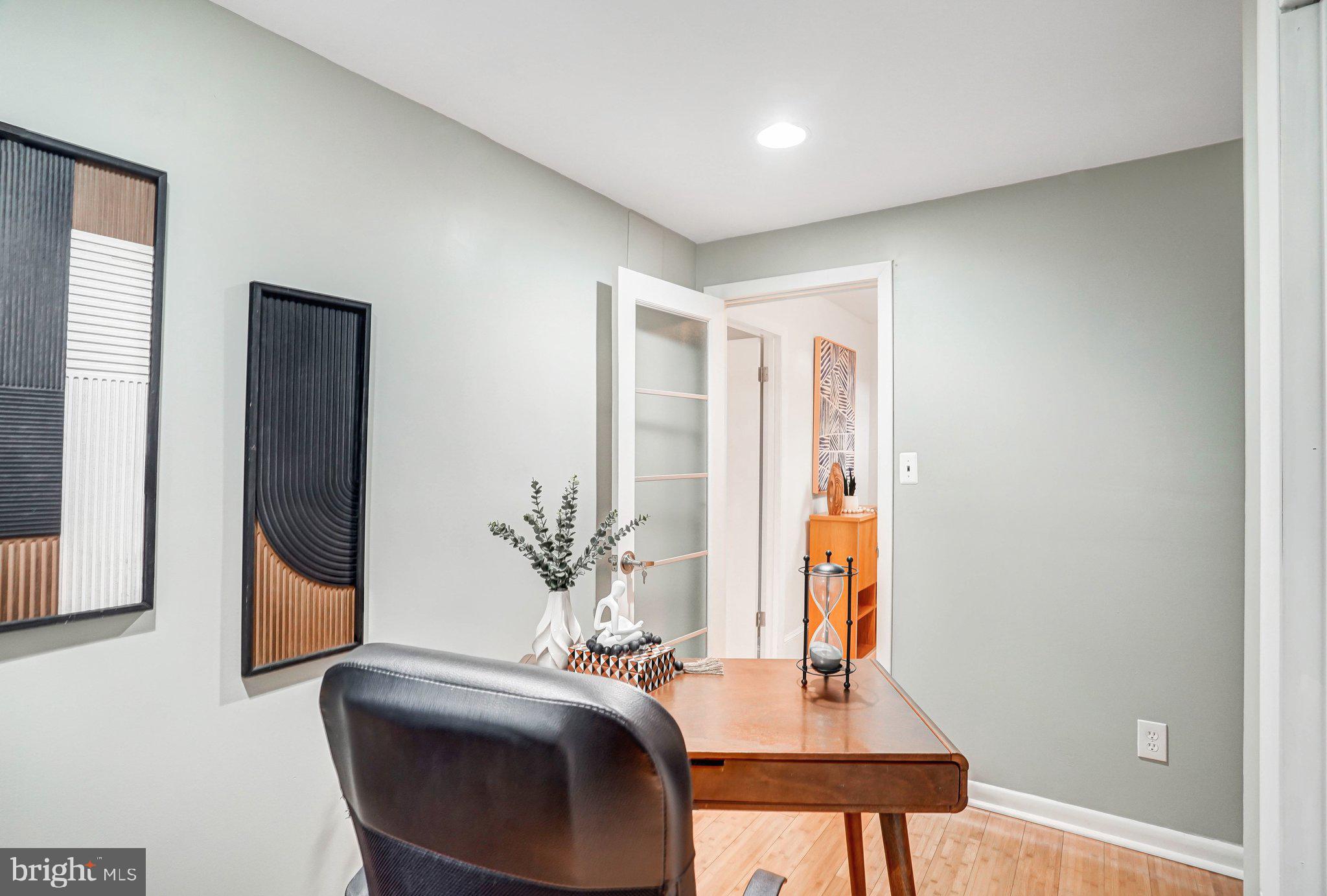 MANTUA - Residential