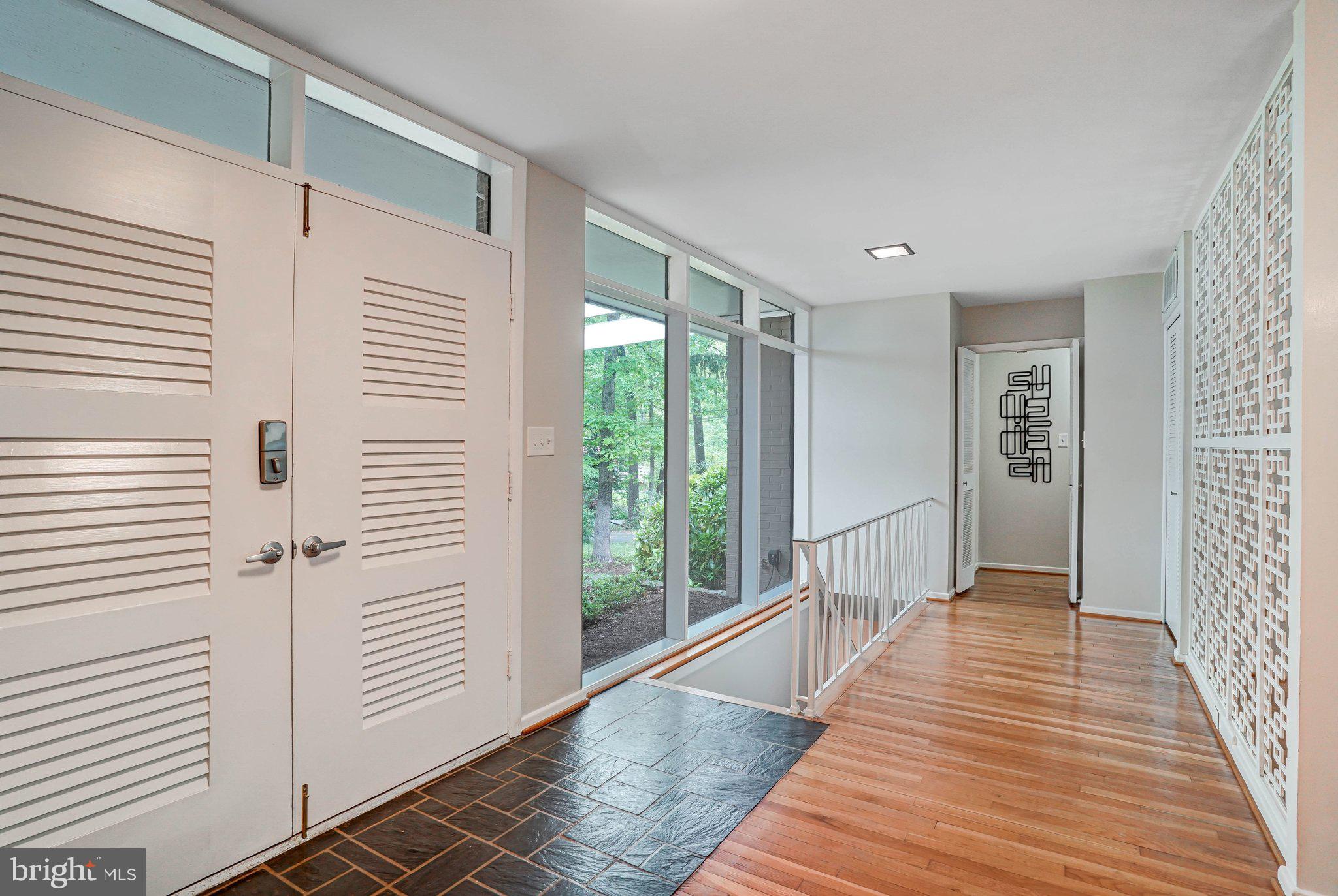 MANTUA - Residential