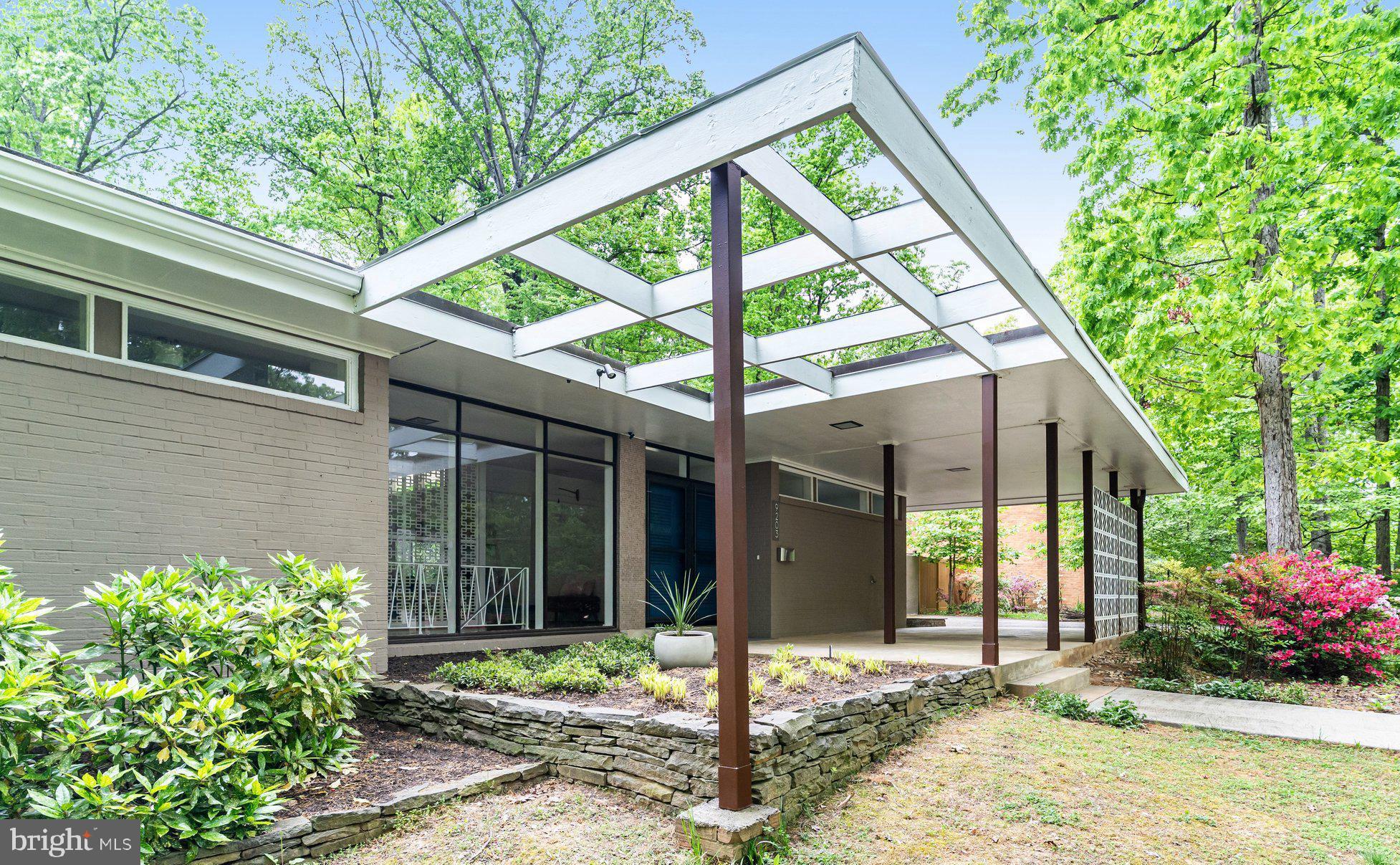 MANTUA - Residential