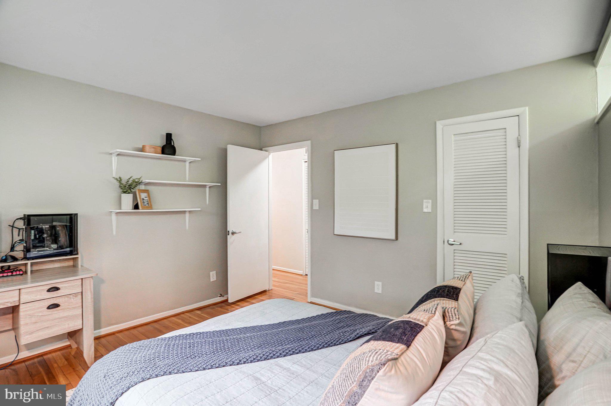 MANTUA - Residential