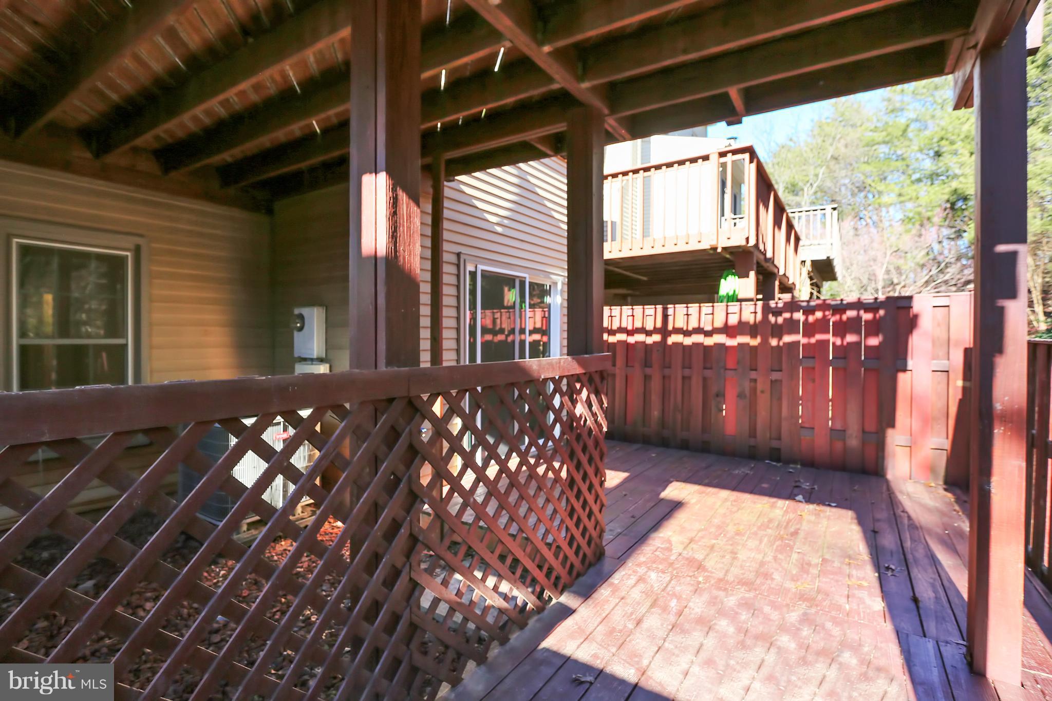 FAIR WOODS - Residential