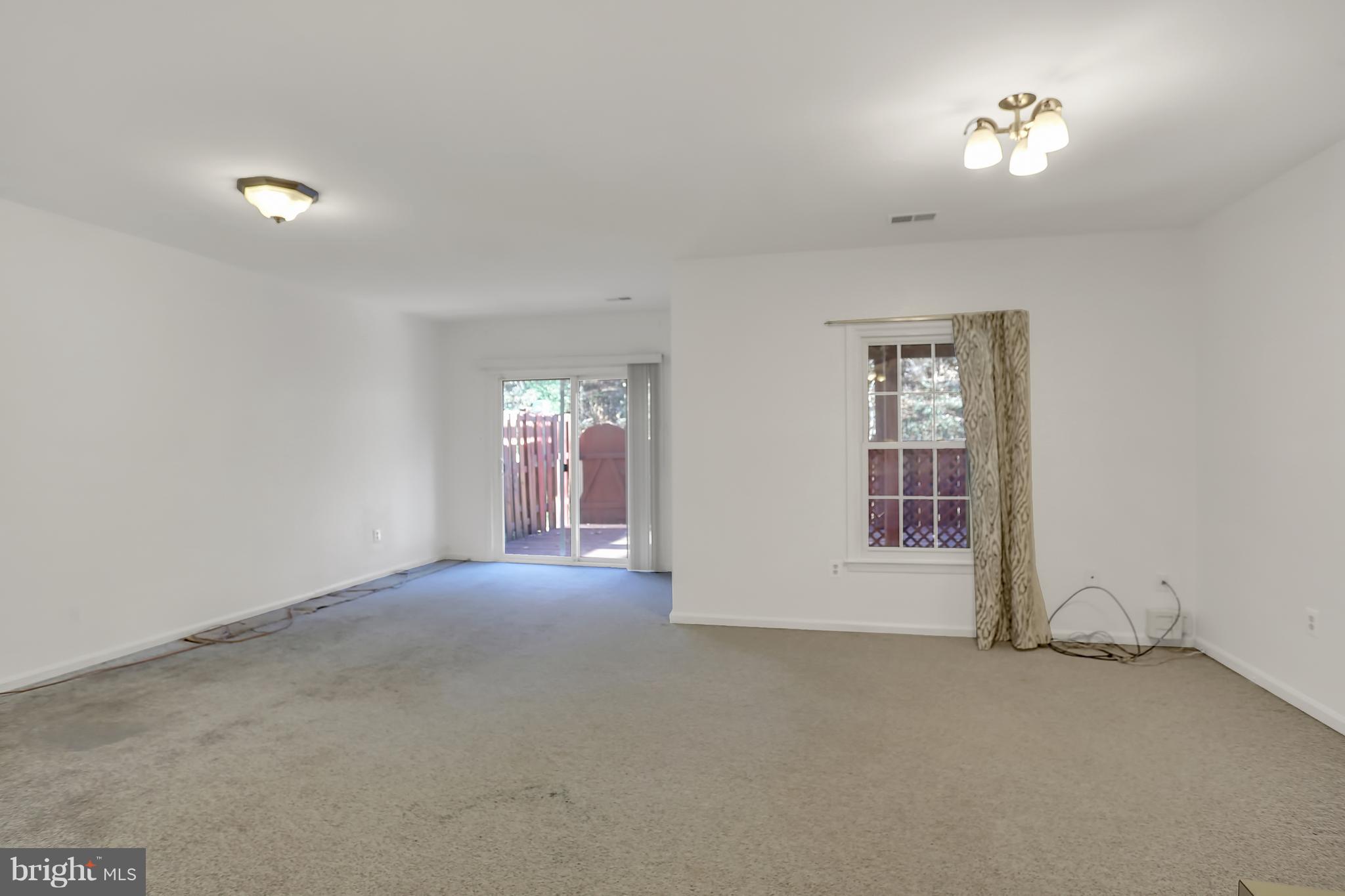 FAIR WOODS - Residential