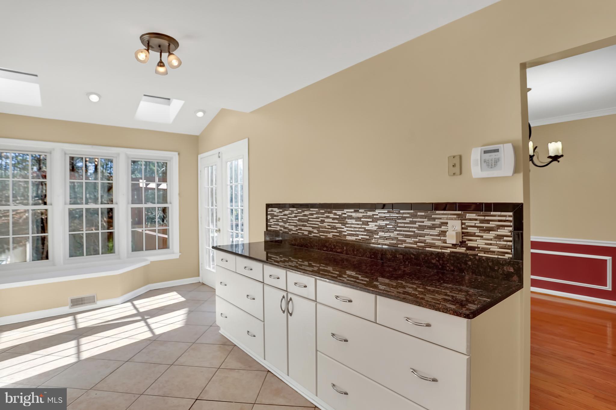 FAIR WOODS - Residential