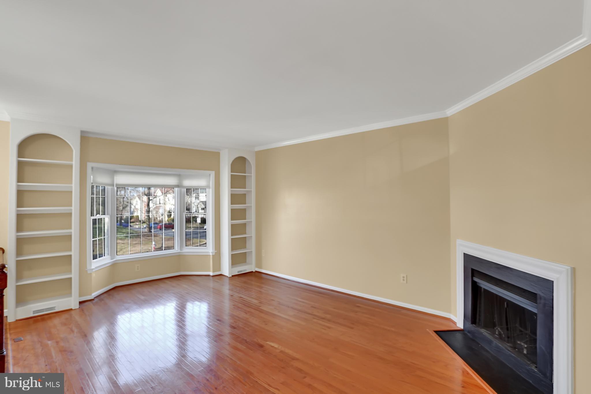 FAIR WOODS - Residential