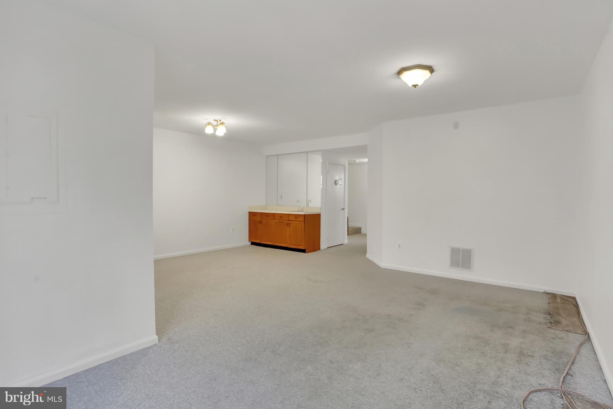 FAIR WOODS - Residential