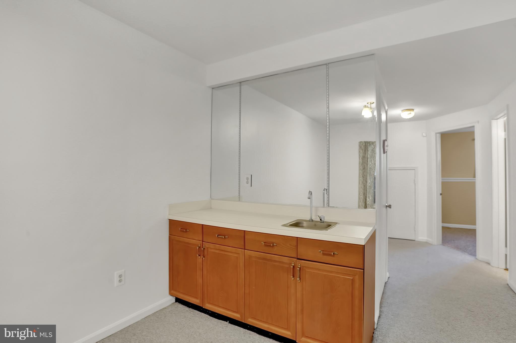 FAIR WOODS - Residential