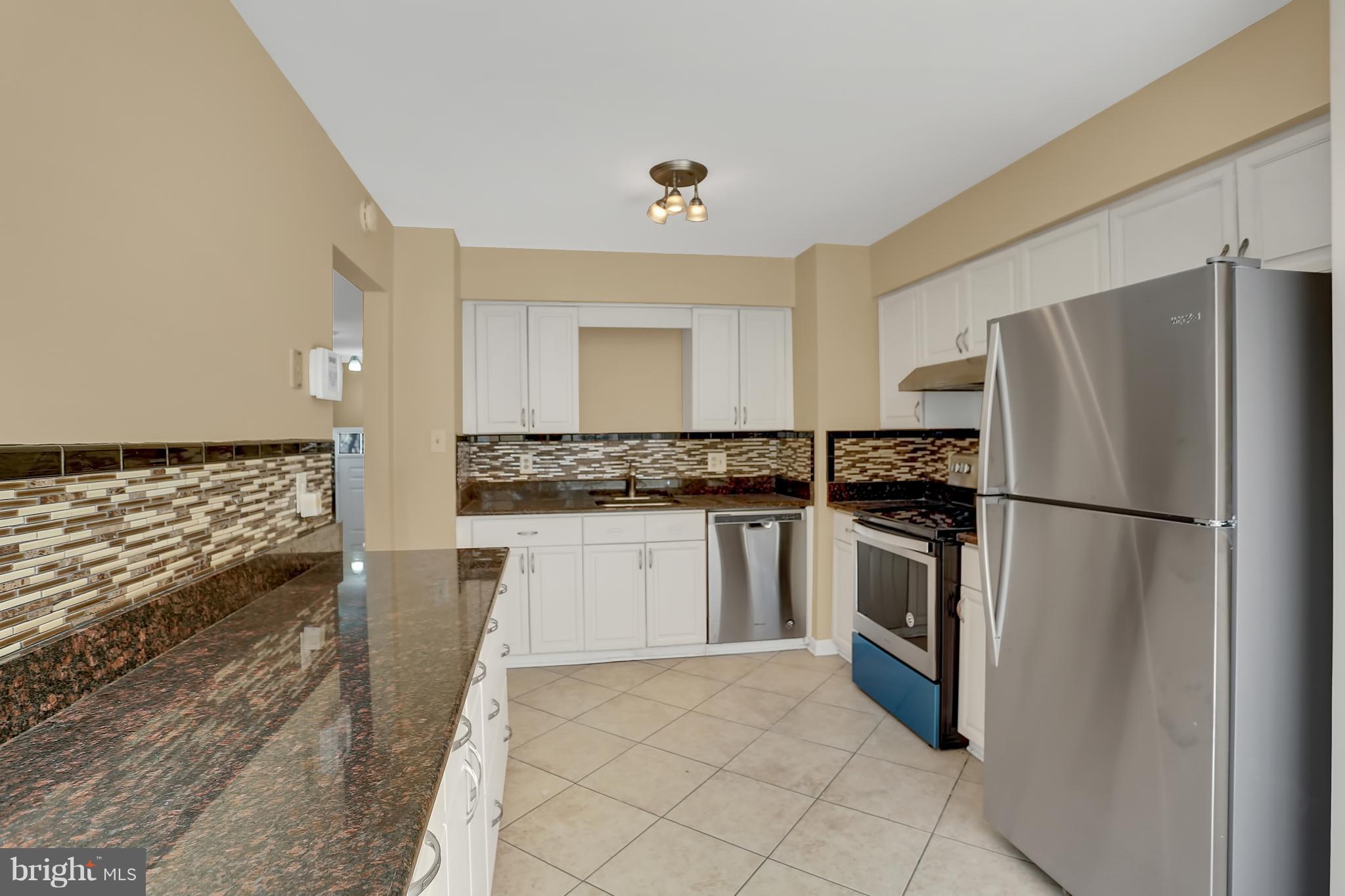 FAIR WOODS - Residential