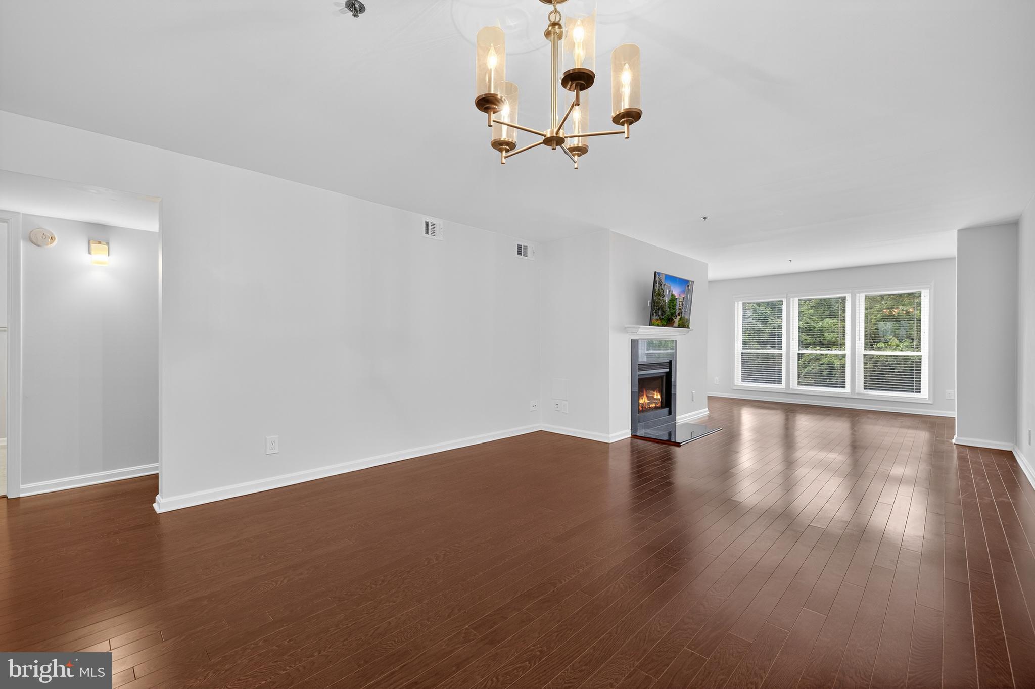 3179 SUMMIT SQUARE DRIVE 2-C2