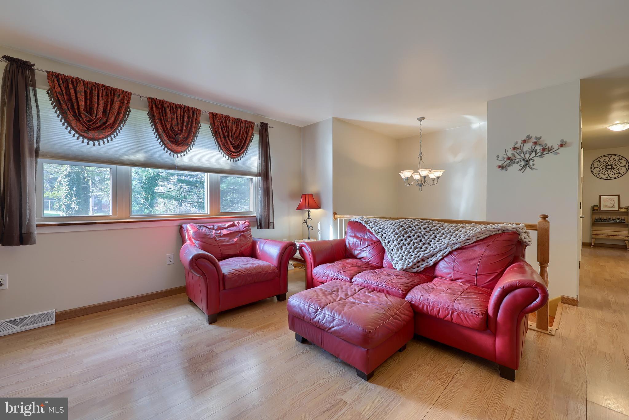 WEST HEMPFIELD - Residential