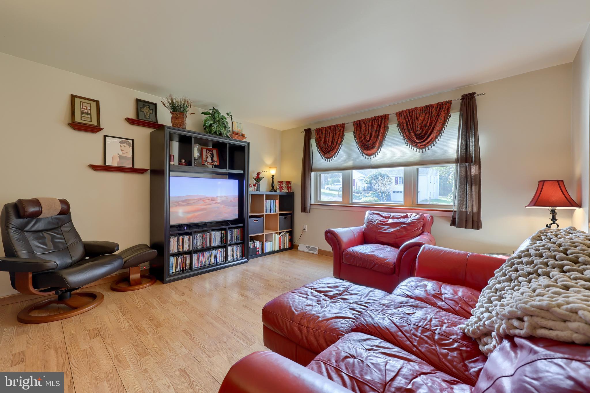 WEST HEMPFIELD - Residential