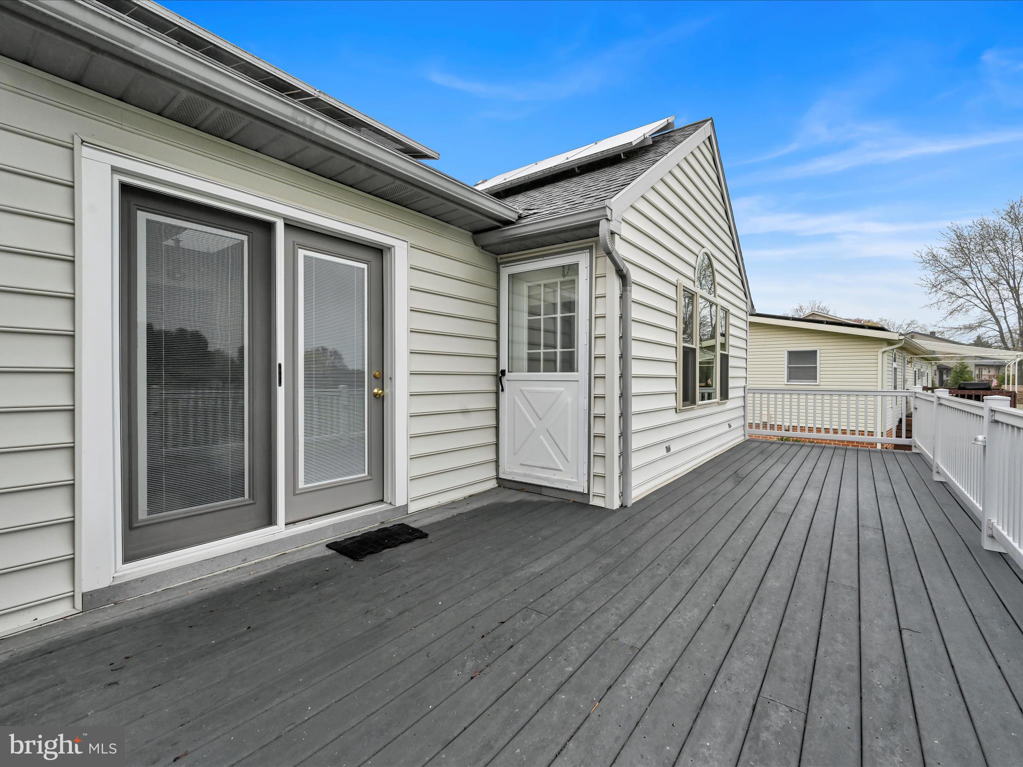 LINCOLN GARDENS - Residential