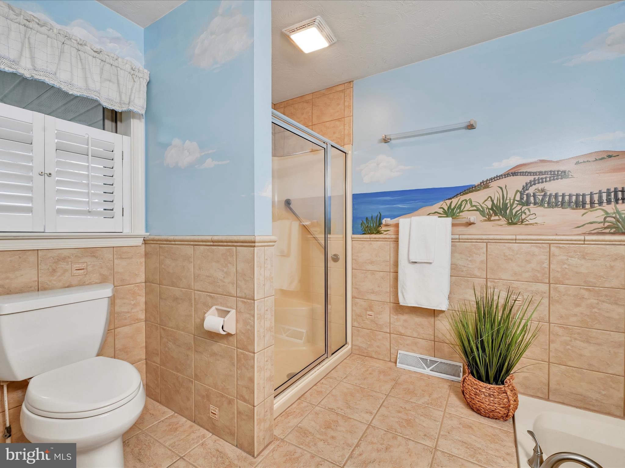 LINCOLN GARDENS - Residential