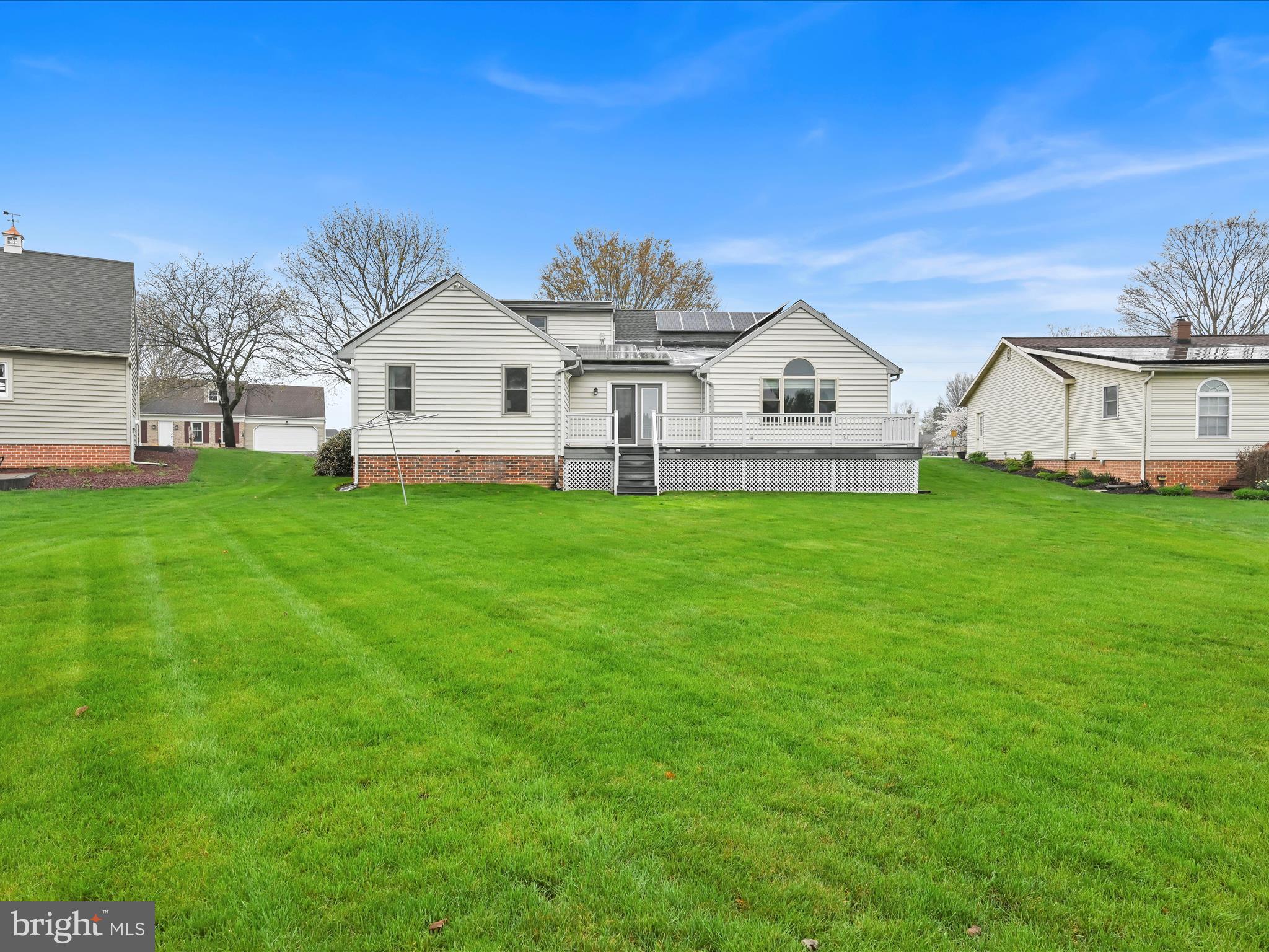 LINCOLN GARDENS - Residential
