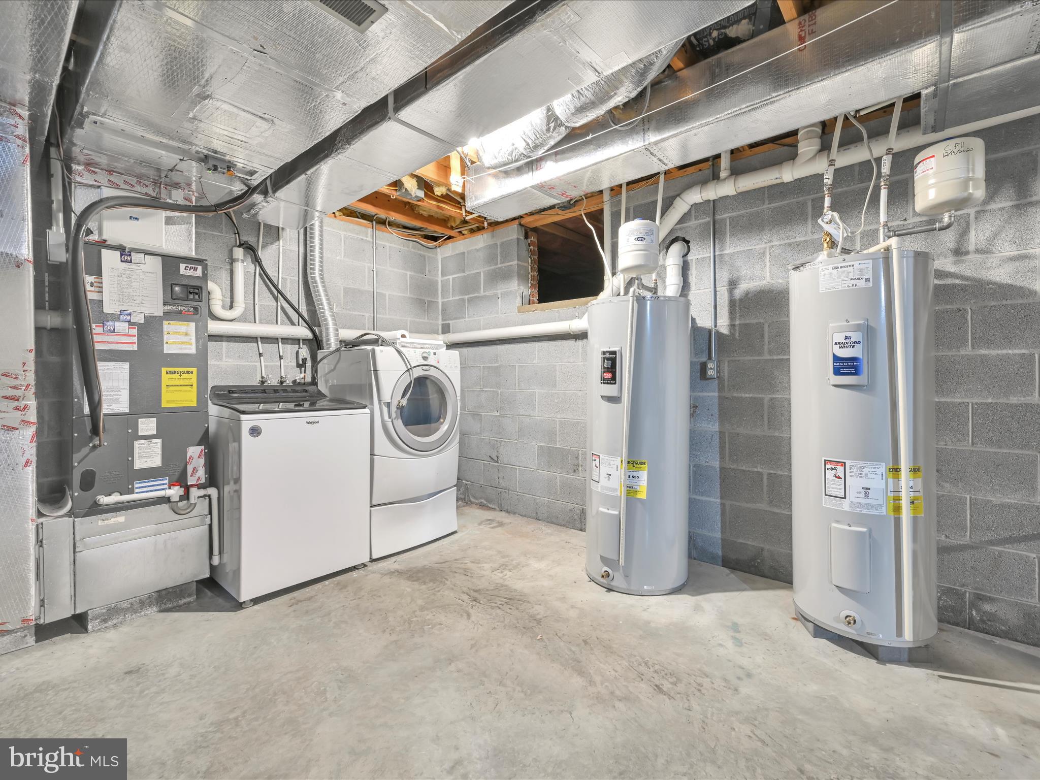 LINCOLN GARDENS - Residential