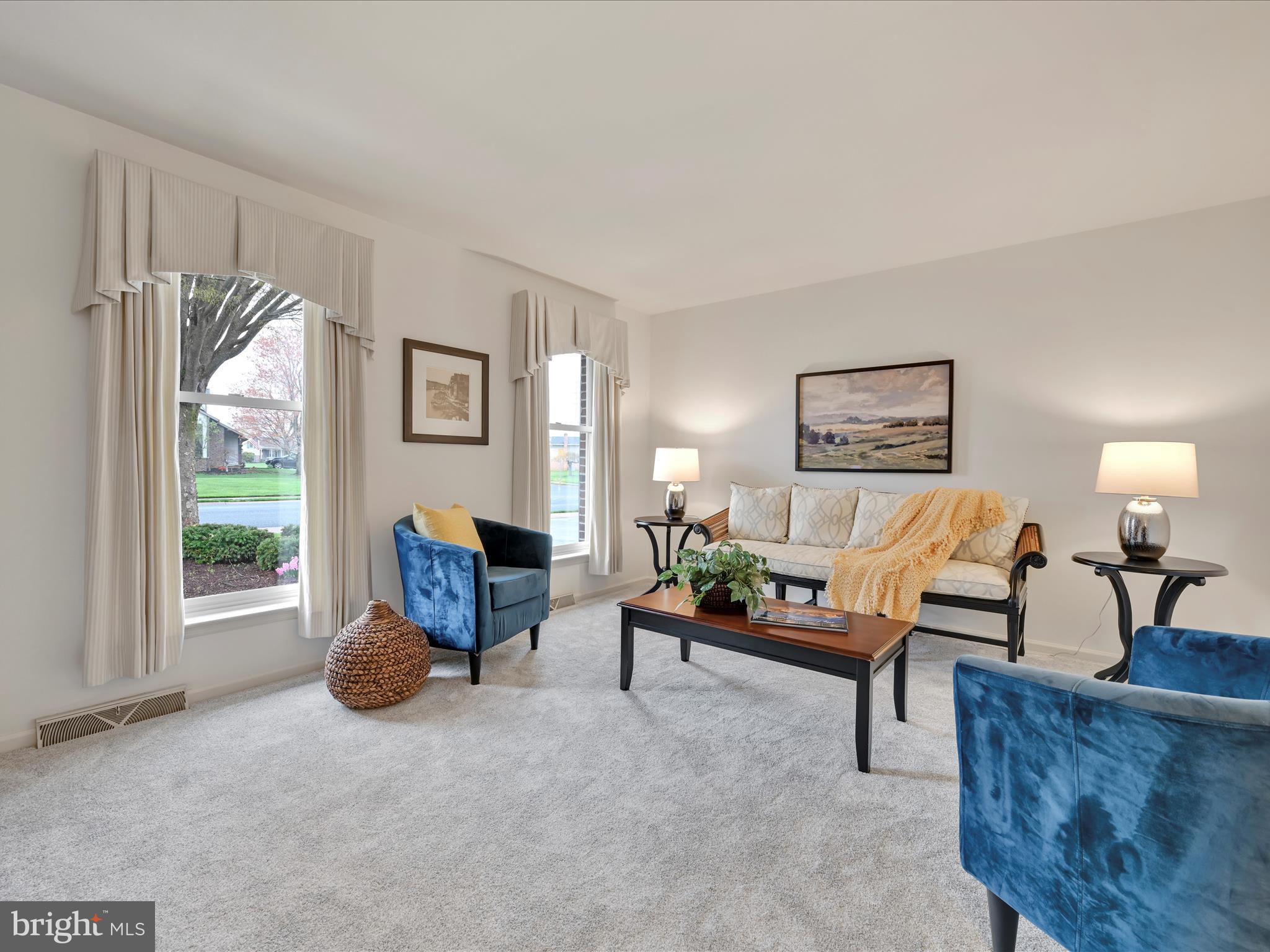 LINCOLN GARDENS - Residential