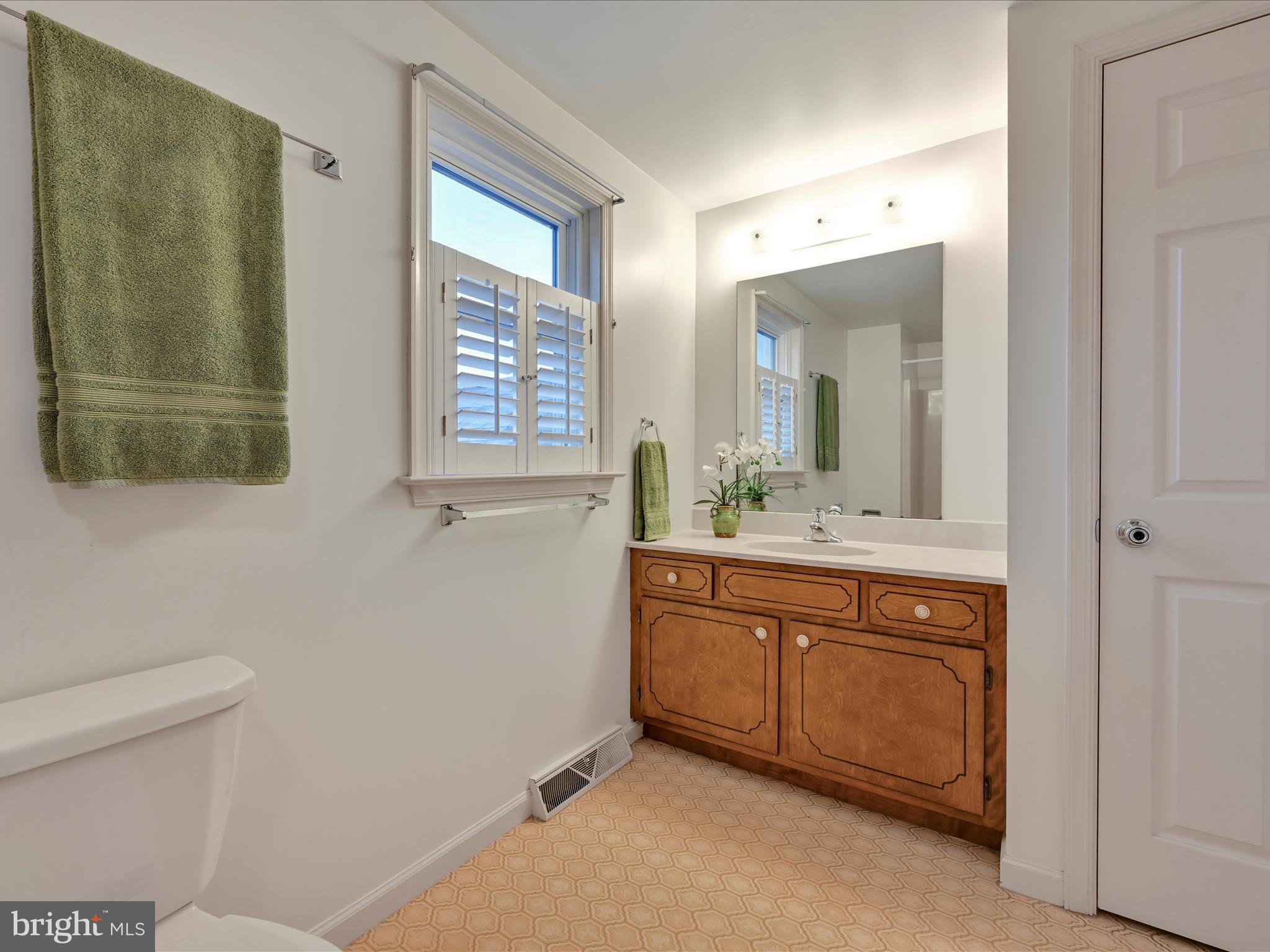 LINCOLN GARDENS - Residential