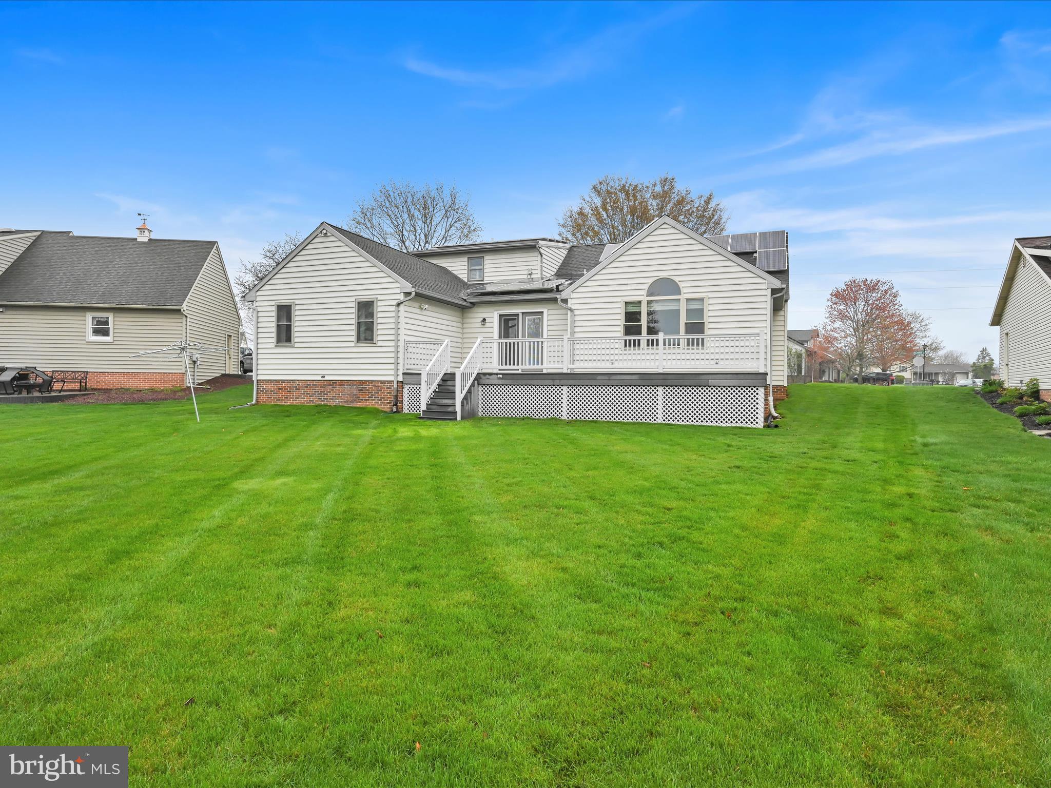 LINCOLN GARDENS - Residential